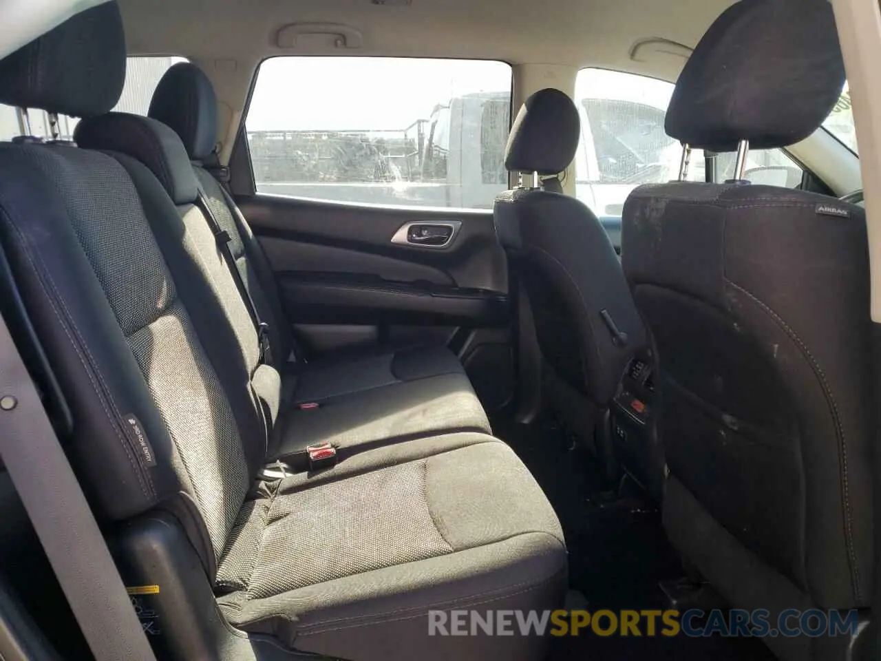 11 Photograph of a damaged car 5N1DR2MMXKC646109 NISSAN PATHFINDER 2019