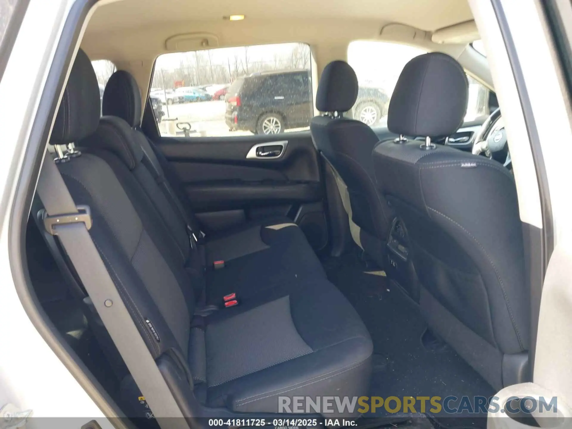 8 Photograph of a damaged car 5N1DR2MN0KC583160 NISSAN PATHFINDER 2019