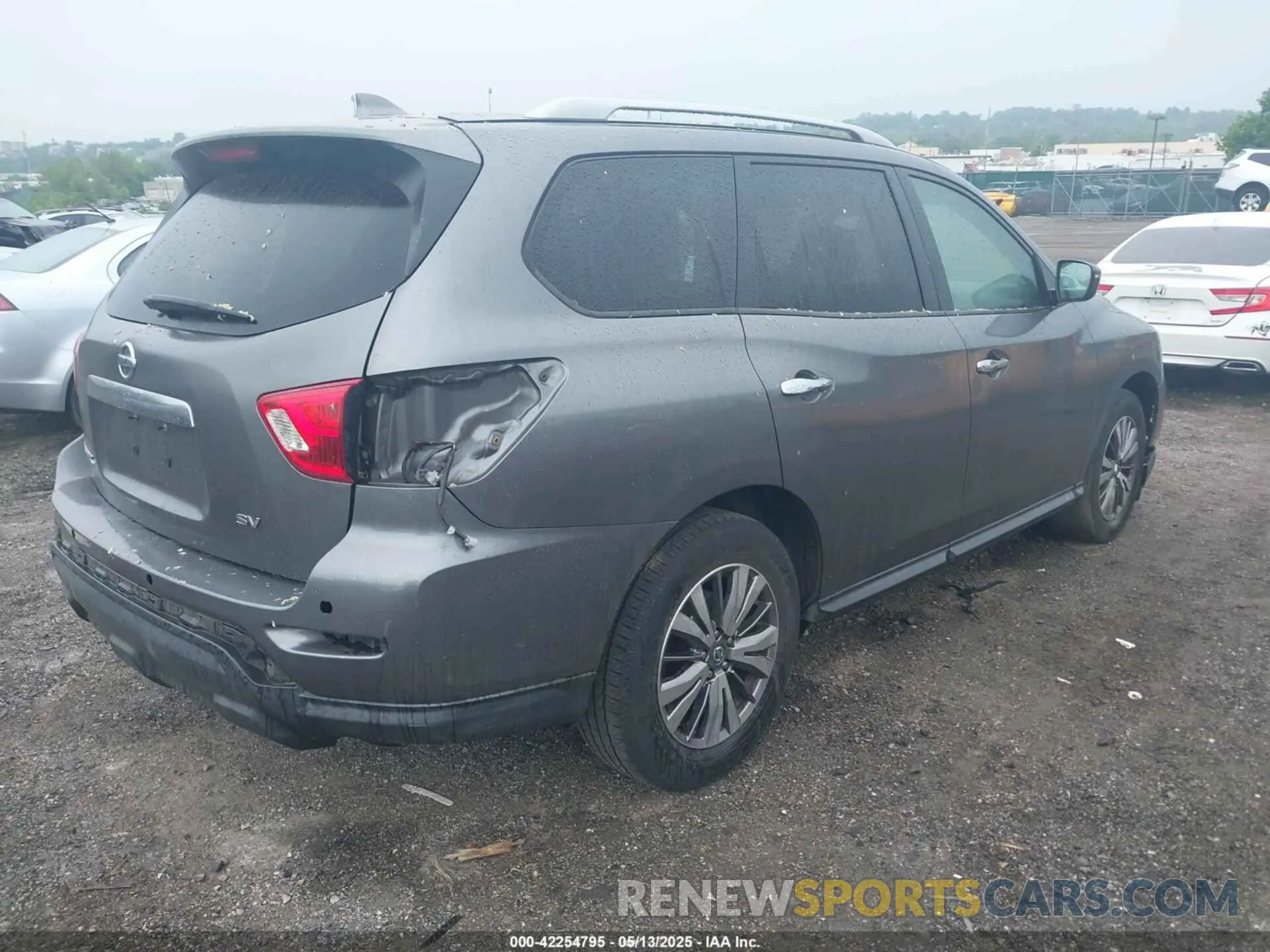 4 Photograph of a damaged car 5N1DR2MN0KC616920 NISSAN PATHFINDER 2019