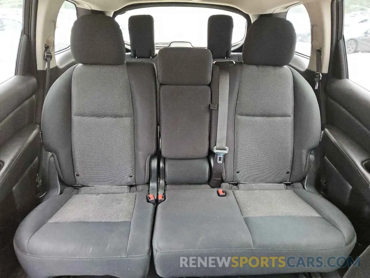 10 Photograph of a damaged car 5N1DR2MN0KC645267 NISSAN PATHFINDER 2019