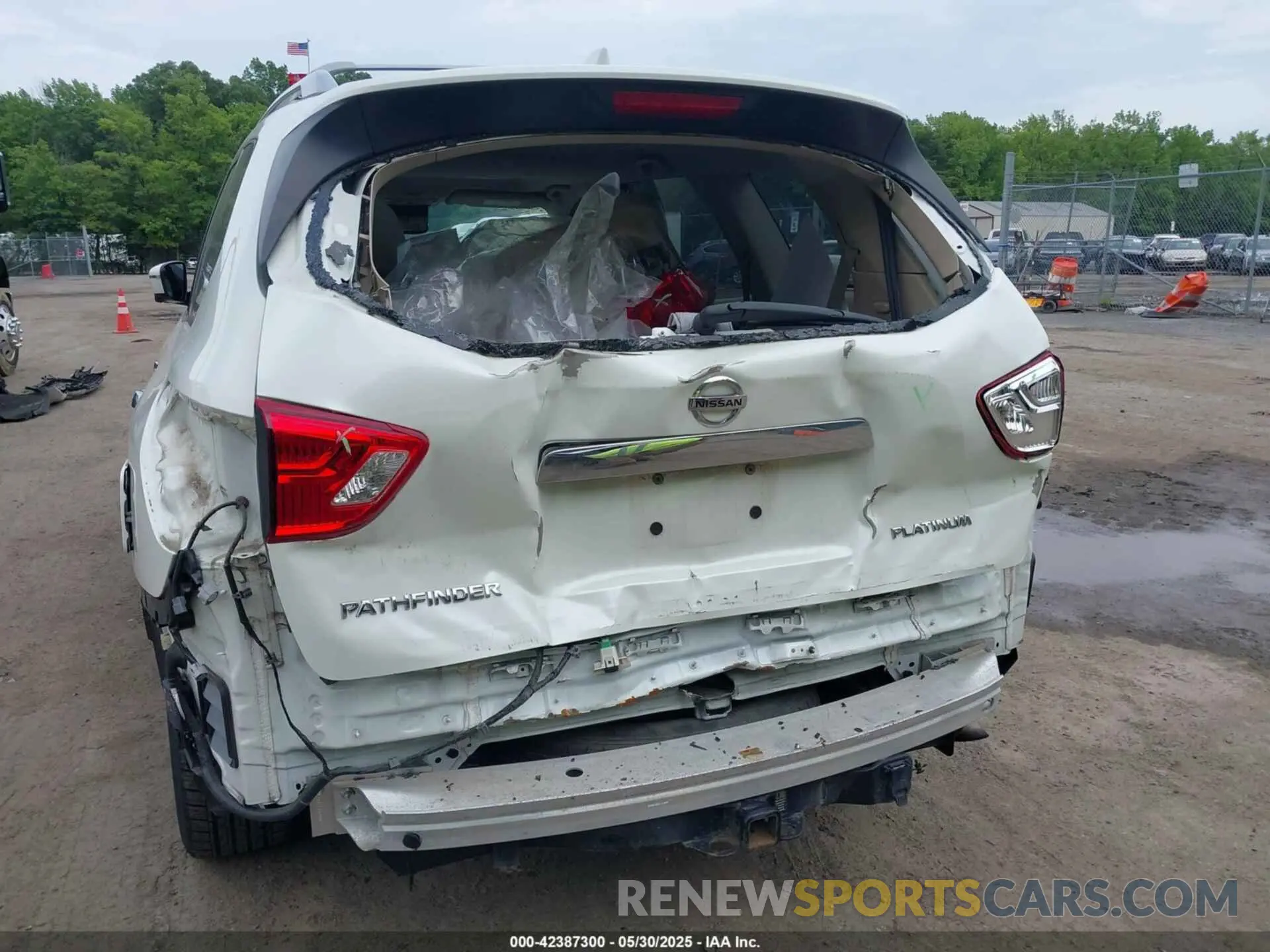 6 Photograph of a damaged car 5N1DR2MN1KC593616 NISSAN PATHFINDER 2019