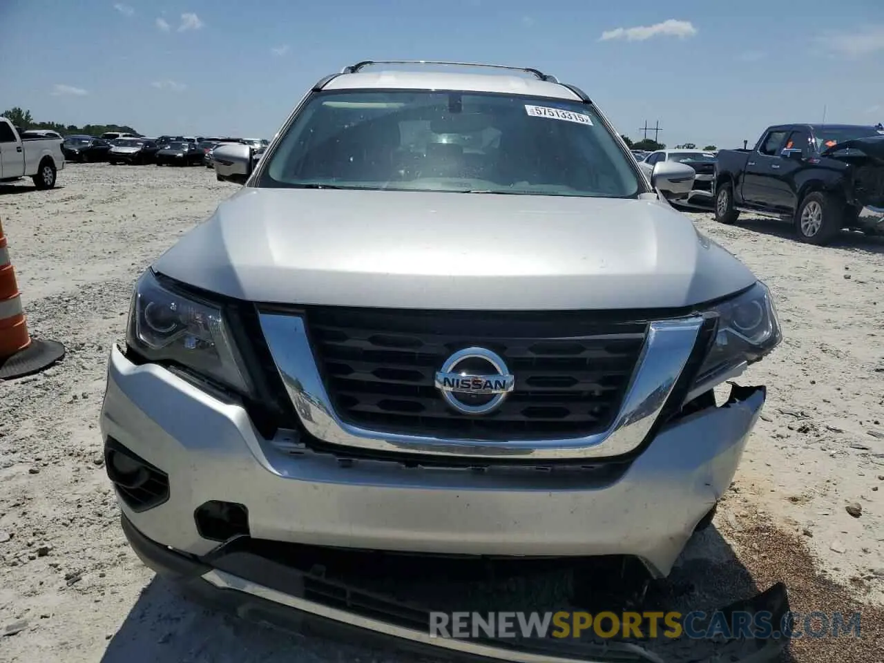5 Photograph of a damaged car 5N1DR2MN2KC584794 NISSAN PATHFINDER 2019