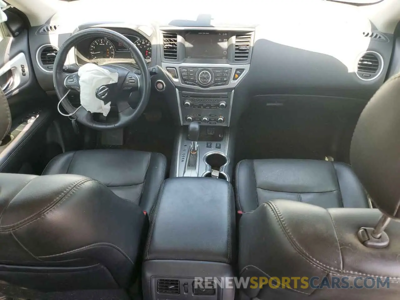 8 Photograph of a damaged car 5N1DR2MN2KC584794 NISSAN PATHFINDER 2019