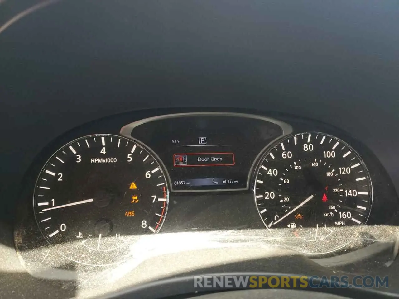 9 Photograph of a damaged car 5N1DR2MN2KC584794 NISSAN PATHFINDER 2019