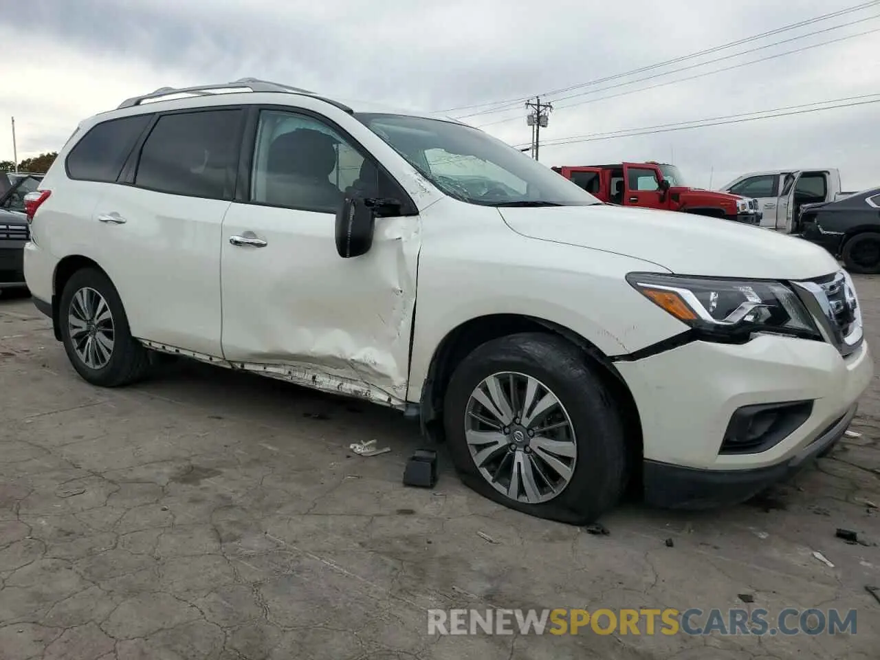 4 Photograph of a damaged car 5N1DR2MN2KC611458 NISSAN PATHFINDER 2019