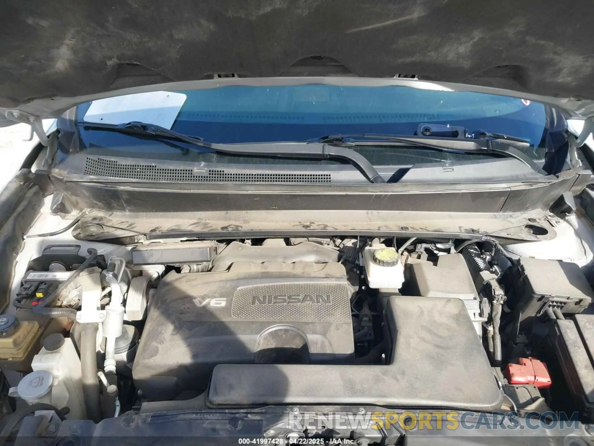 10 Photograph of a damaged car 5N1DR2MN2KC618345 NISSAN PATHFINDER 2019