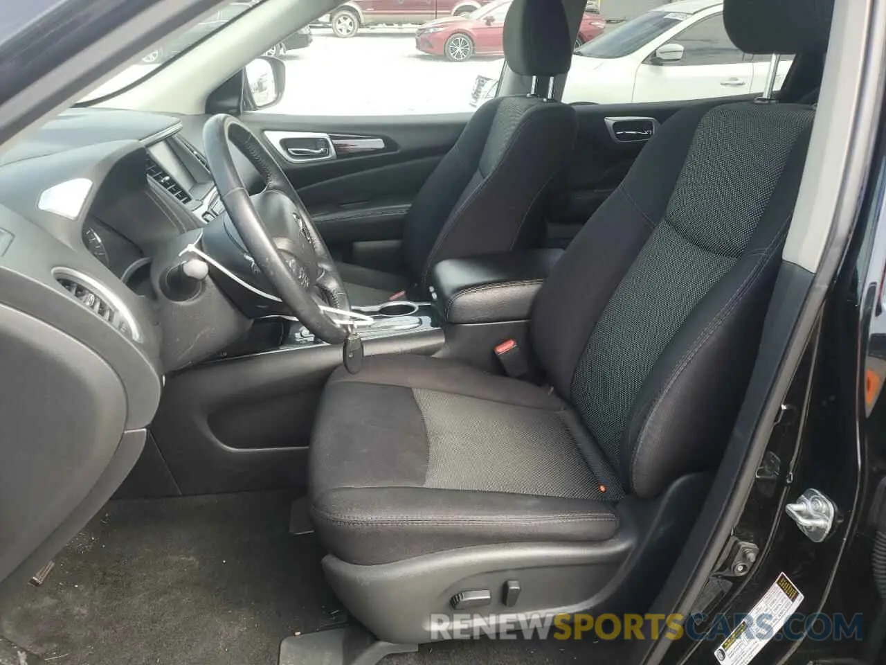 7 Photograph of a damaged car 5N1DR2MN2KC632021 NISSAN PATHFINDER 2019