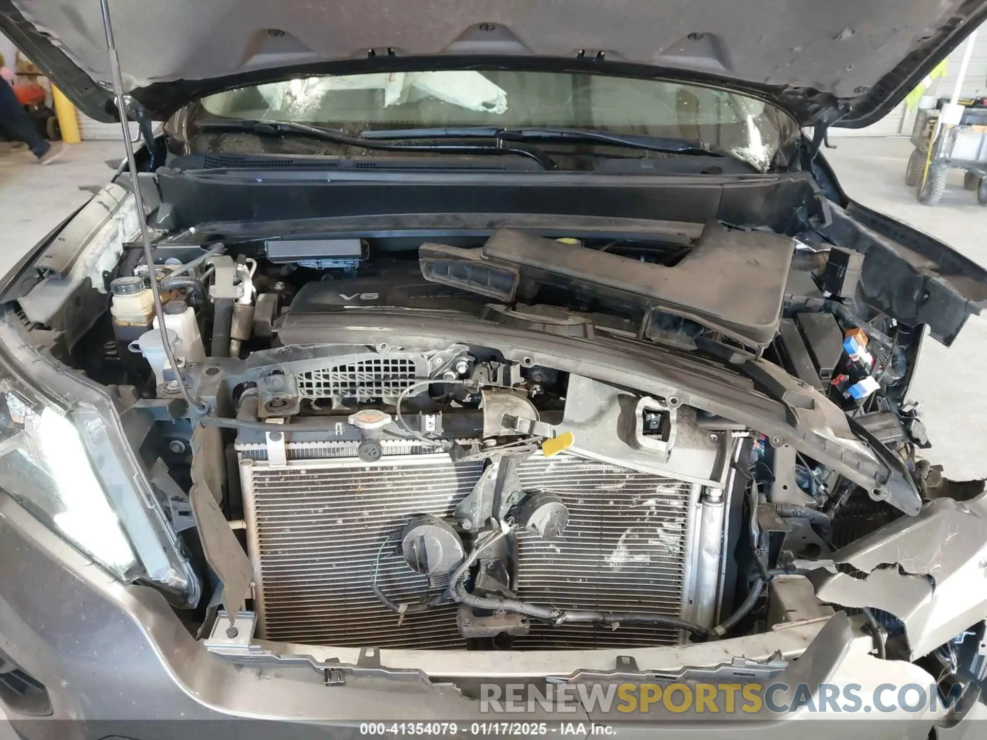 10 Photograph of a damaged car 5N1DR2MN2KC633766 NISSAN PATHFINDER 2019