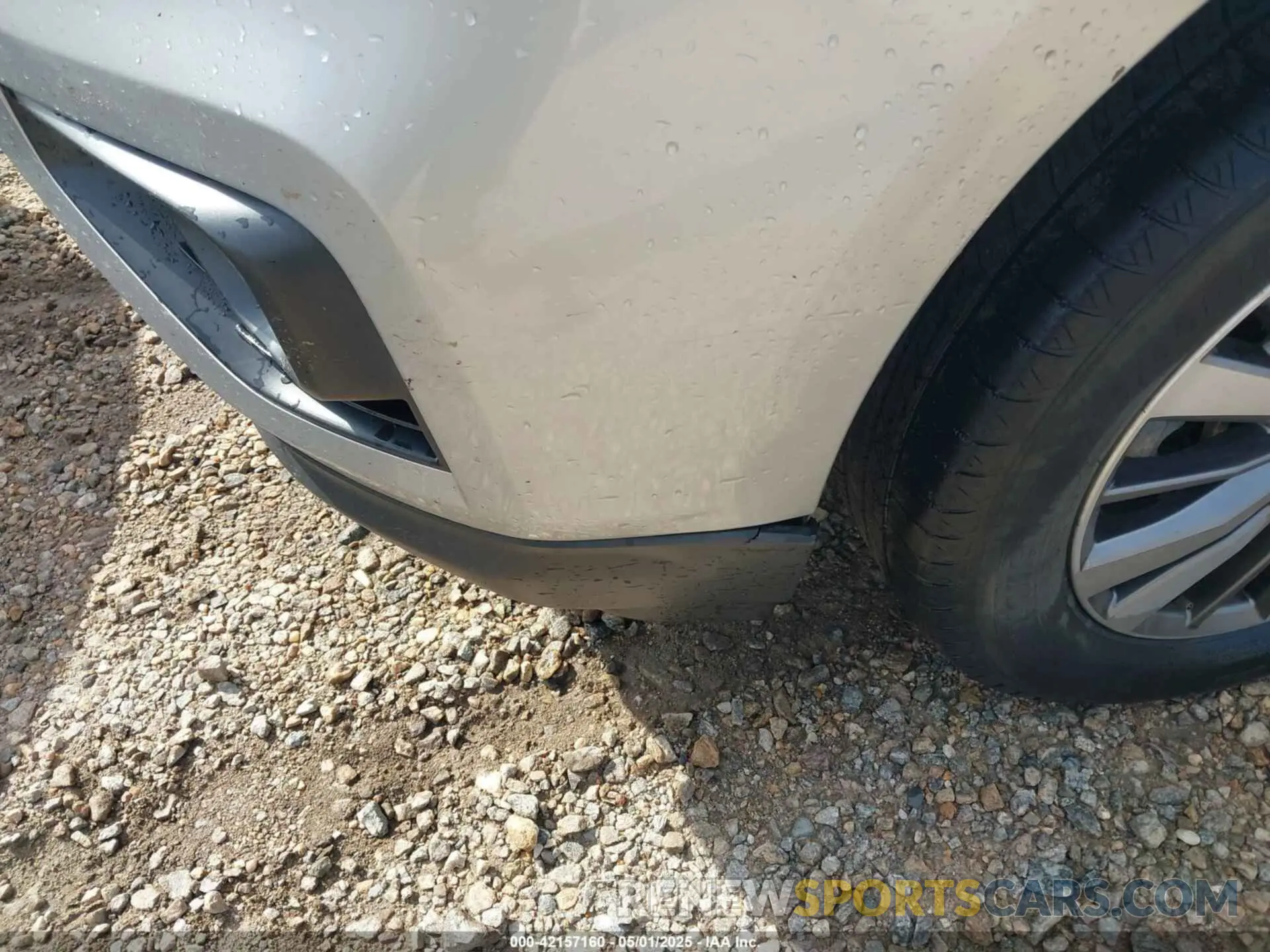 6 Photograph of a damaged car 5N1DR2MN3KC612716 NISSAN PATHFINDER 2019