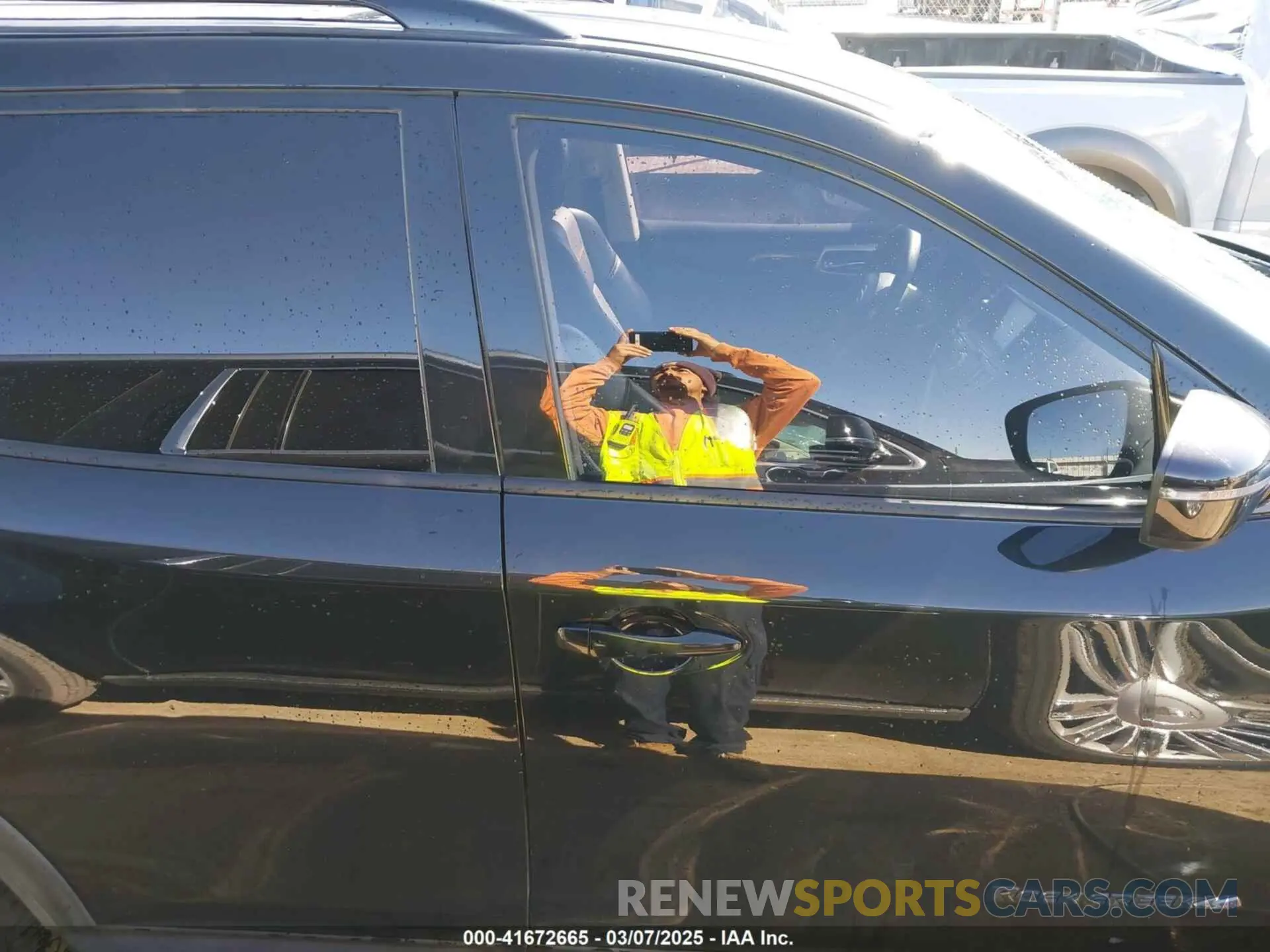 13 Photograph of a damaged car 5N1DR2MN3KC612943 NISSAN PATHFINDER 2019