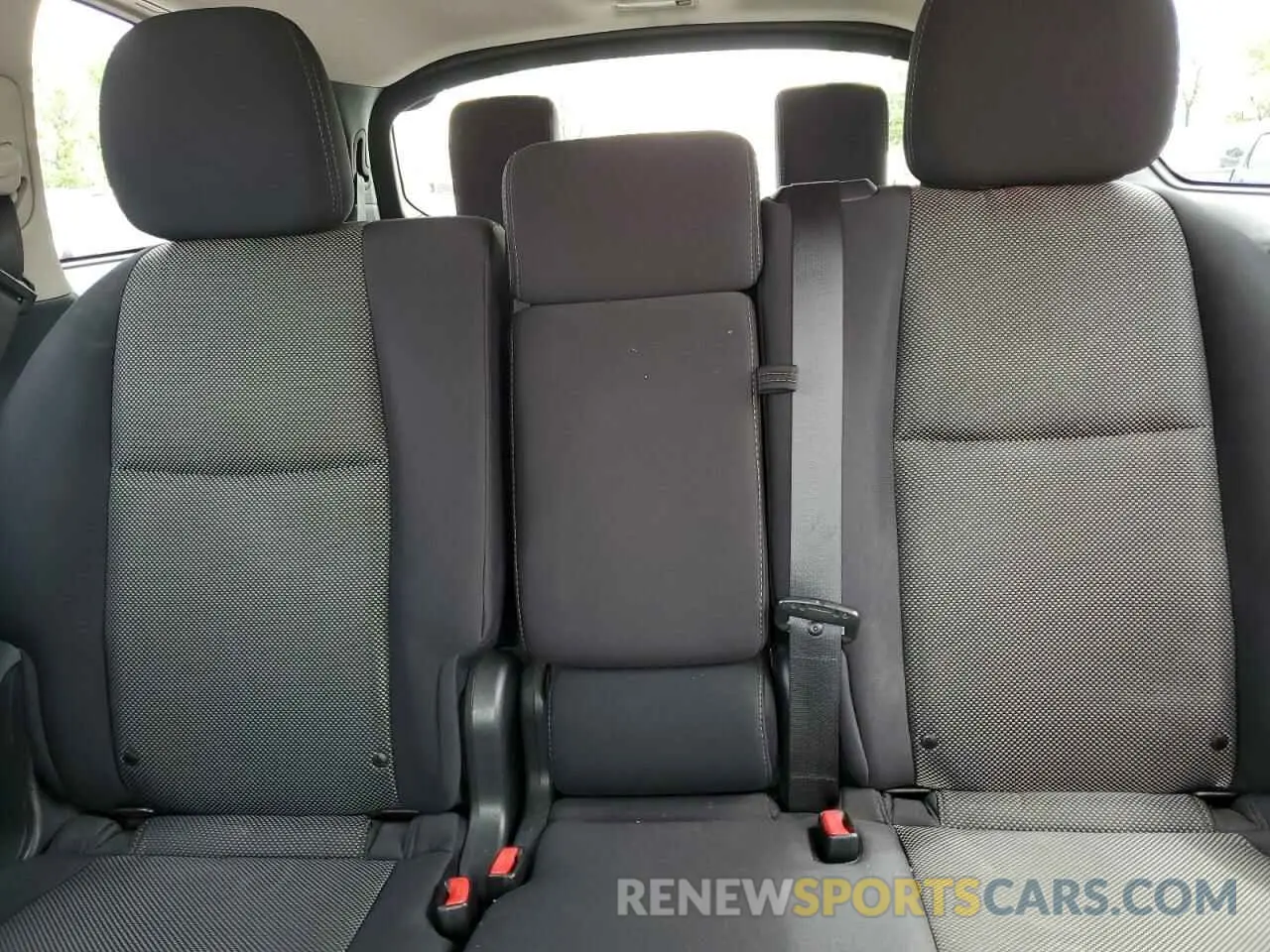 10 Photograph of a damaged car 5N1DR2MN3KC616278 NISSAN PATHFINDER 2019
