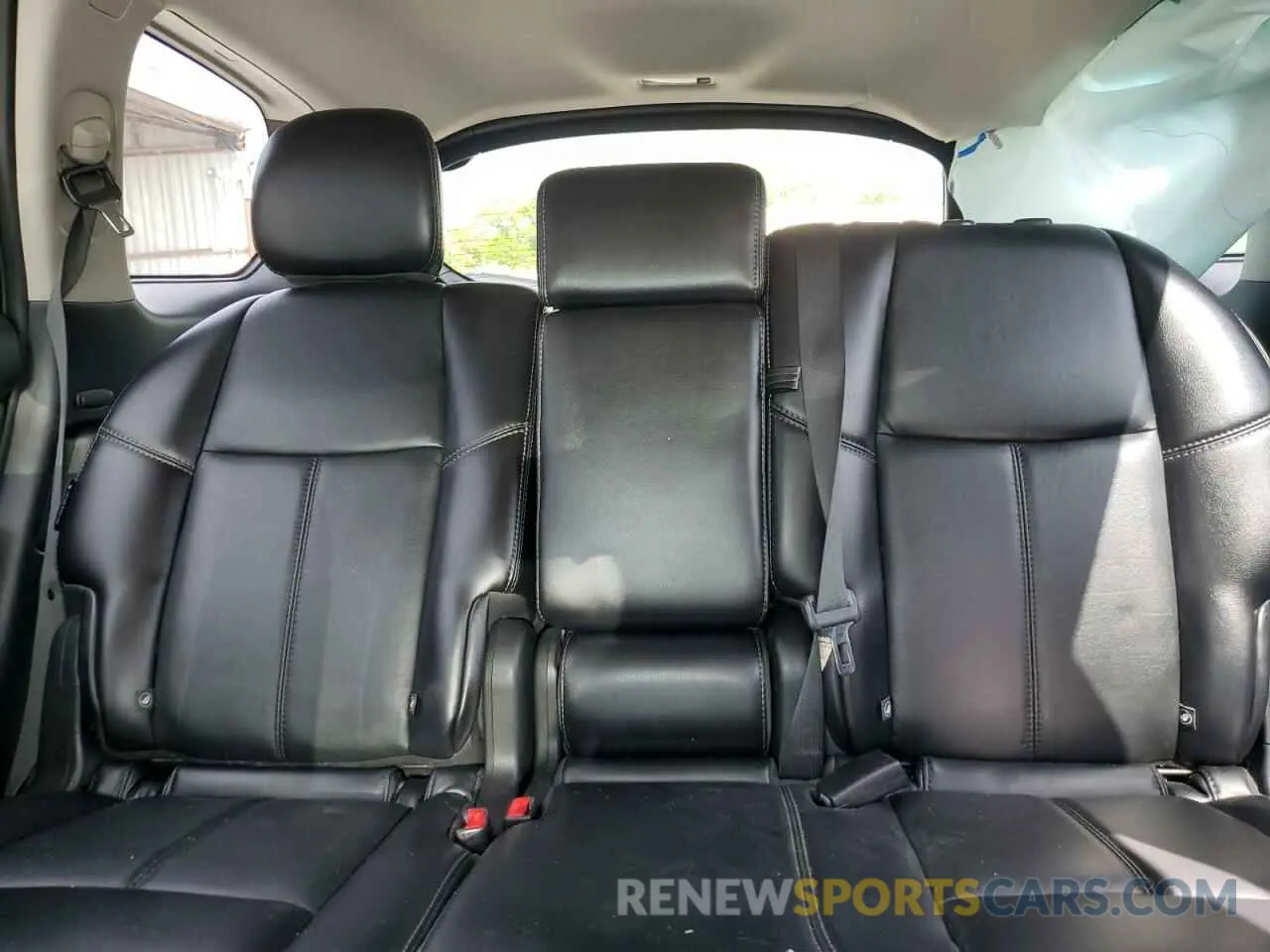 10 Photograph of a damaged car 5N1DR2MN3KC618760 NISSAN PATHFINDER 2019