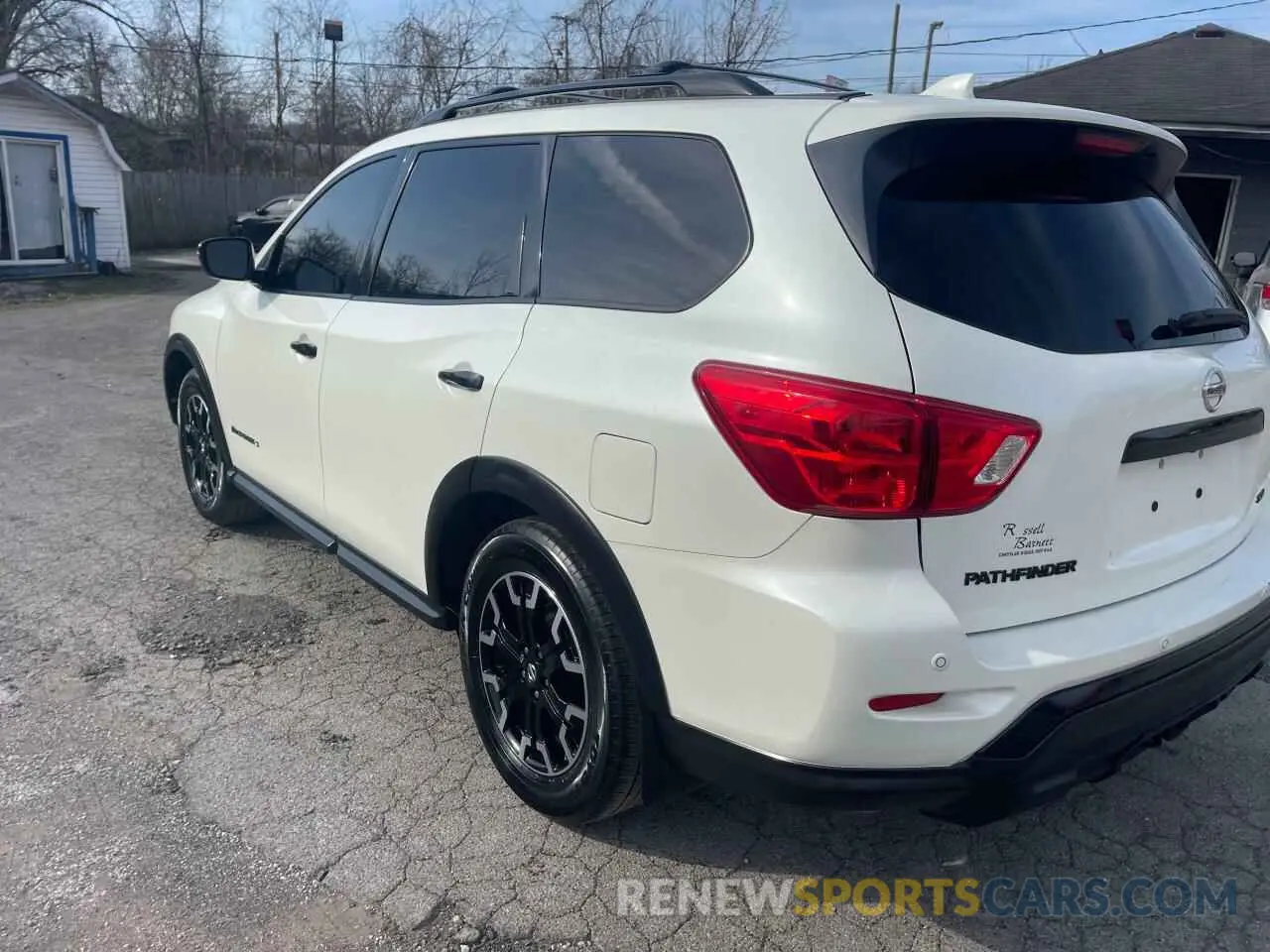 3 Photograph of a damaged car 5N1DR2MN3KC662512 NISSAN PATHFINDER 2019