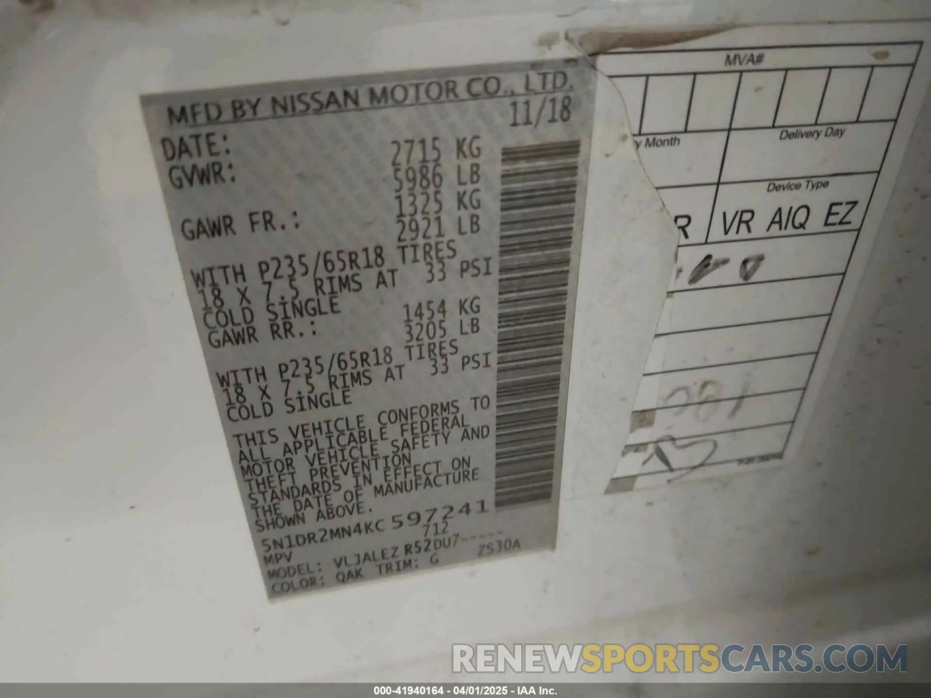 9 Photograph of a damaged car 5N1DR2MN4KC597241 NISSAN PATHFINDER 2019