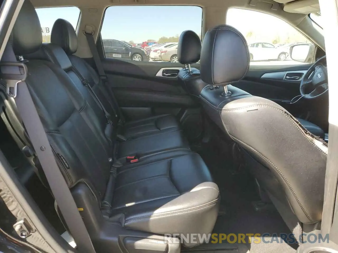 11 Photograph of a damaged car 5N1DR2MN4KC611333 NISSAN PATHFINDER 2019