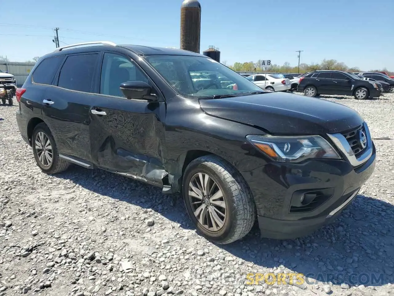 4 Photograph of a damaged car 5N1DR2MN4KC611333 NISSAN PATHFINDER 2019