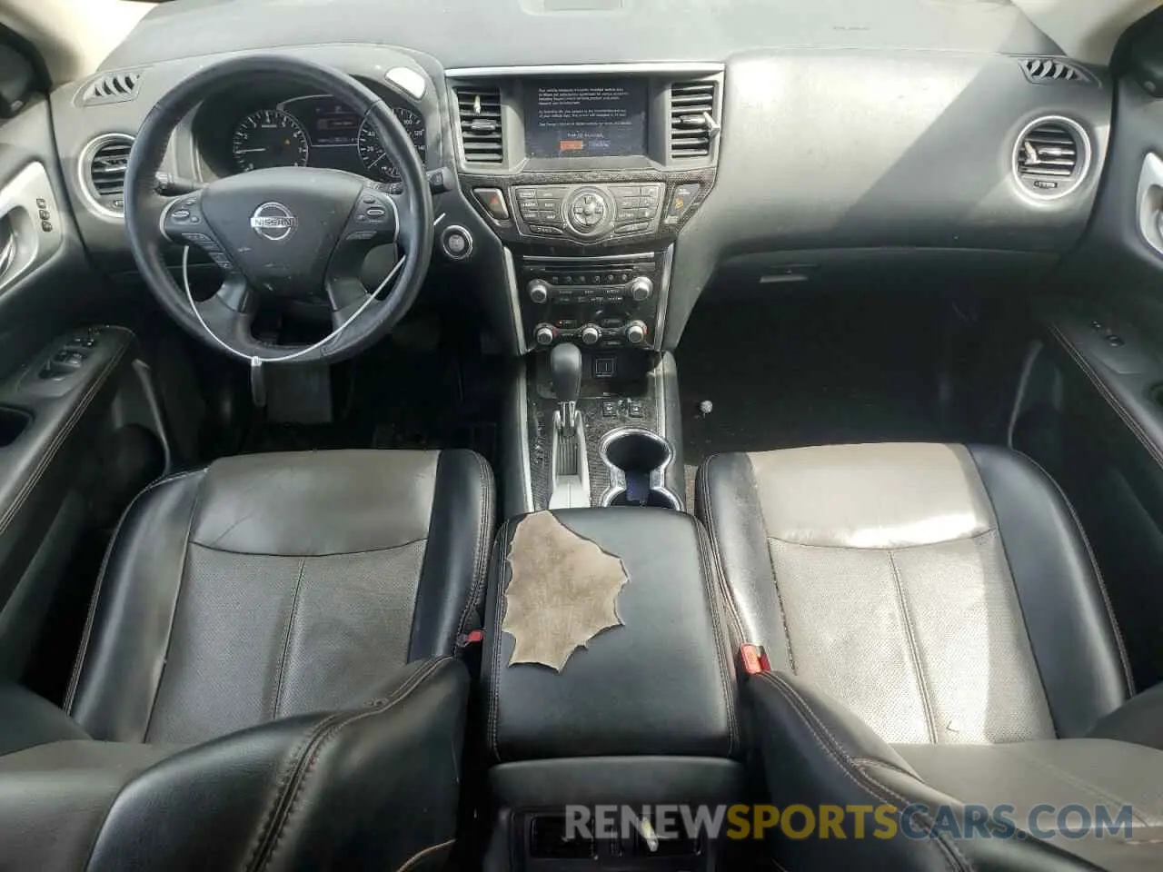 8 Photograph of a damaged car 5N1DR2MN4KC613731 NISSAN PATHFINDER 2019
