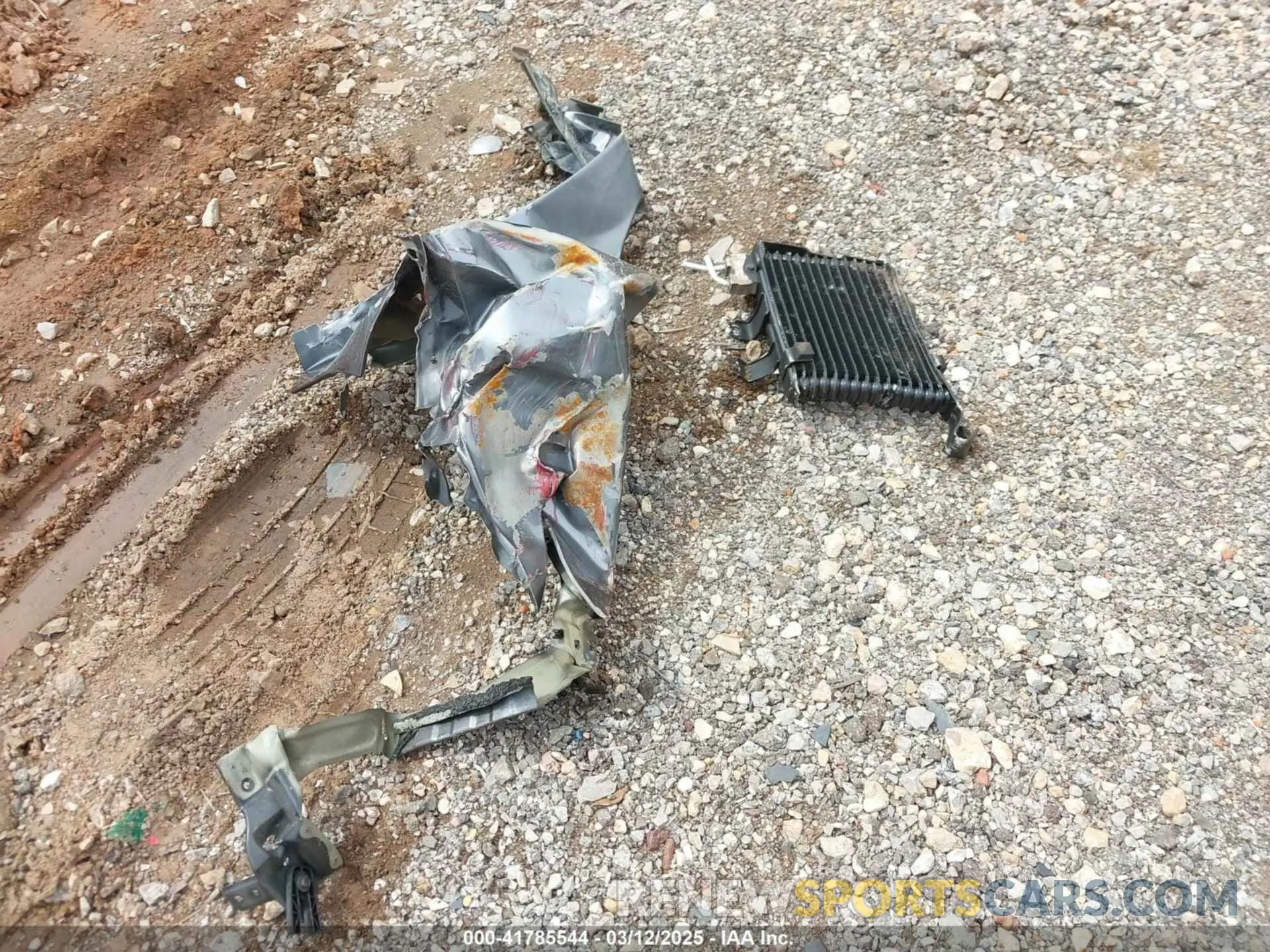 12 Photograph of a damaged car 5N1DR2MN4KC617293 NISSAN PATHFINDER 2019