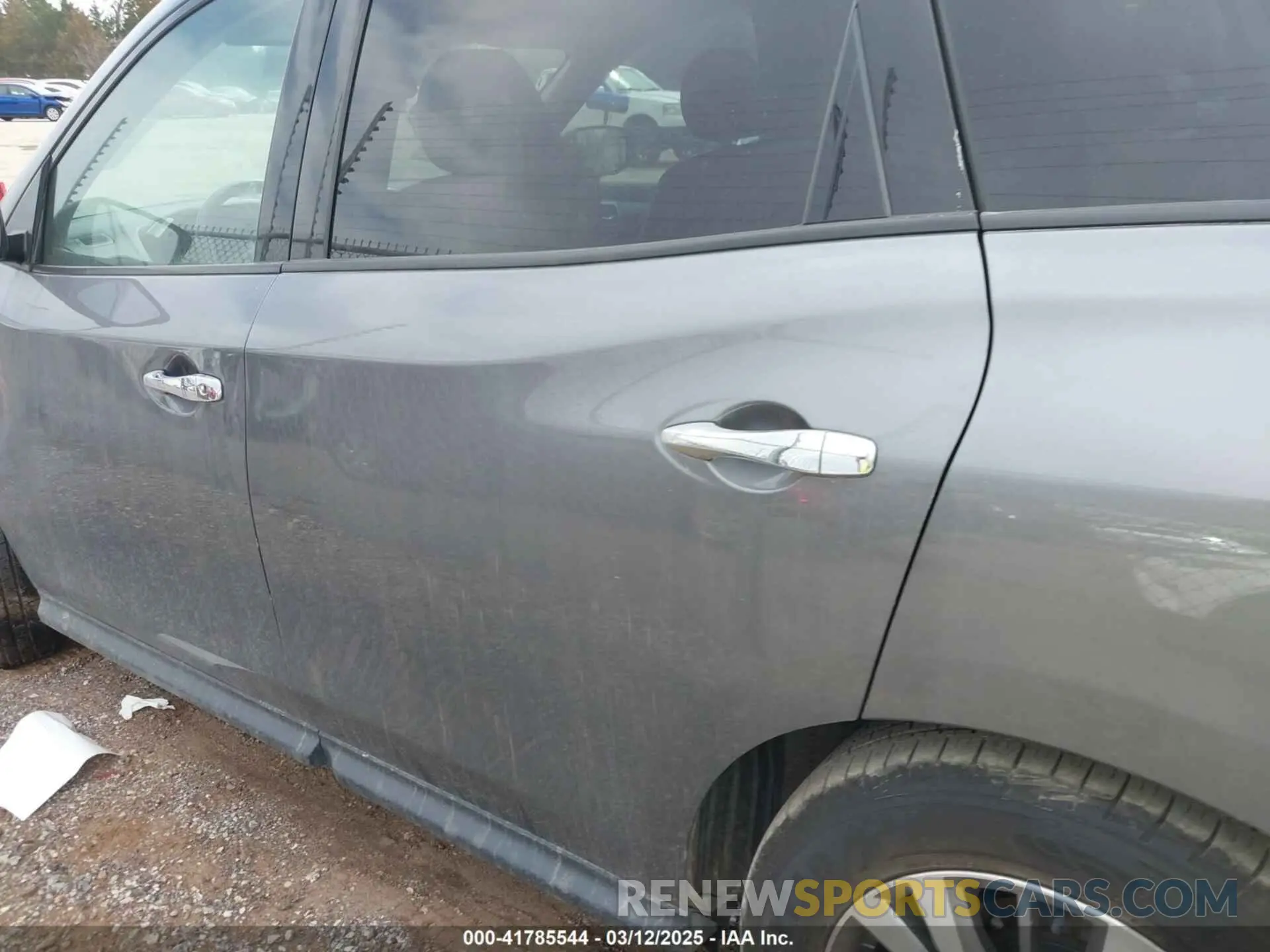15 Photograph of a damaged car 5N1DR2MN4KC617293 NISSAN PATHFINDER 2019