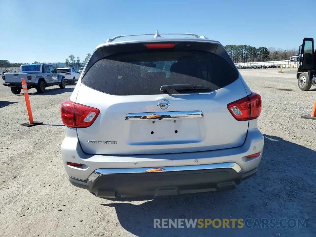 6 Photograph of a damaged car 5N1DR2MN4KC620887 NISSAN PATHFINDER 2019