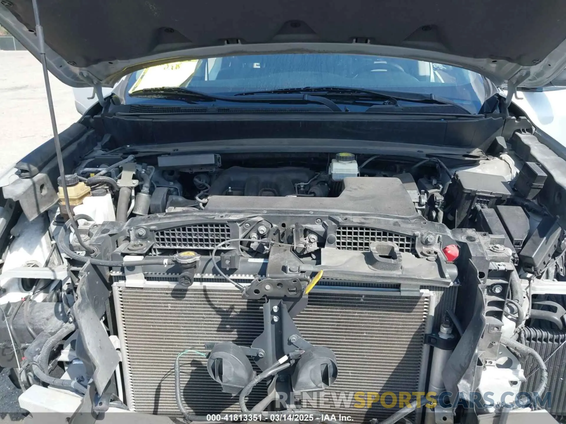 10 Photograph of a damaged car 5N1DR2MN4KC637723 NISSAN PATHFINDER 2019