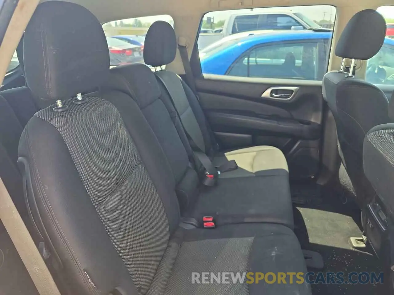 6 Photograph of a damaged car 5N1DR2MN5KC616508 NISSAN PATHFINDER 2019