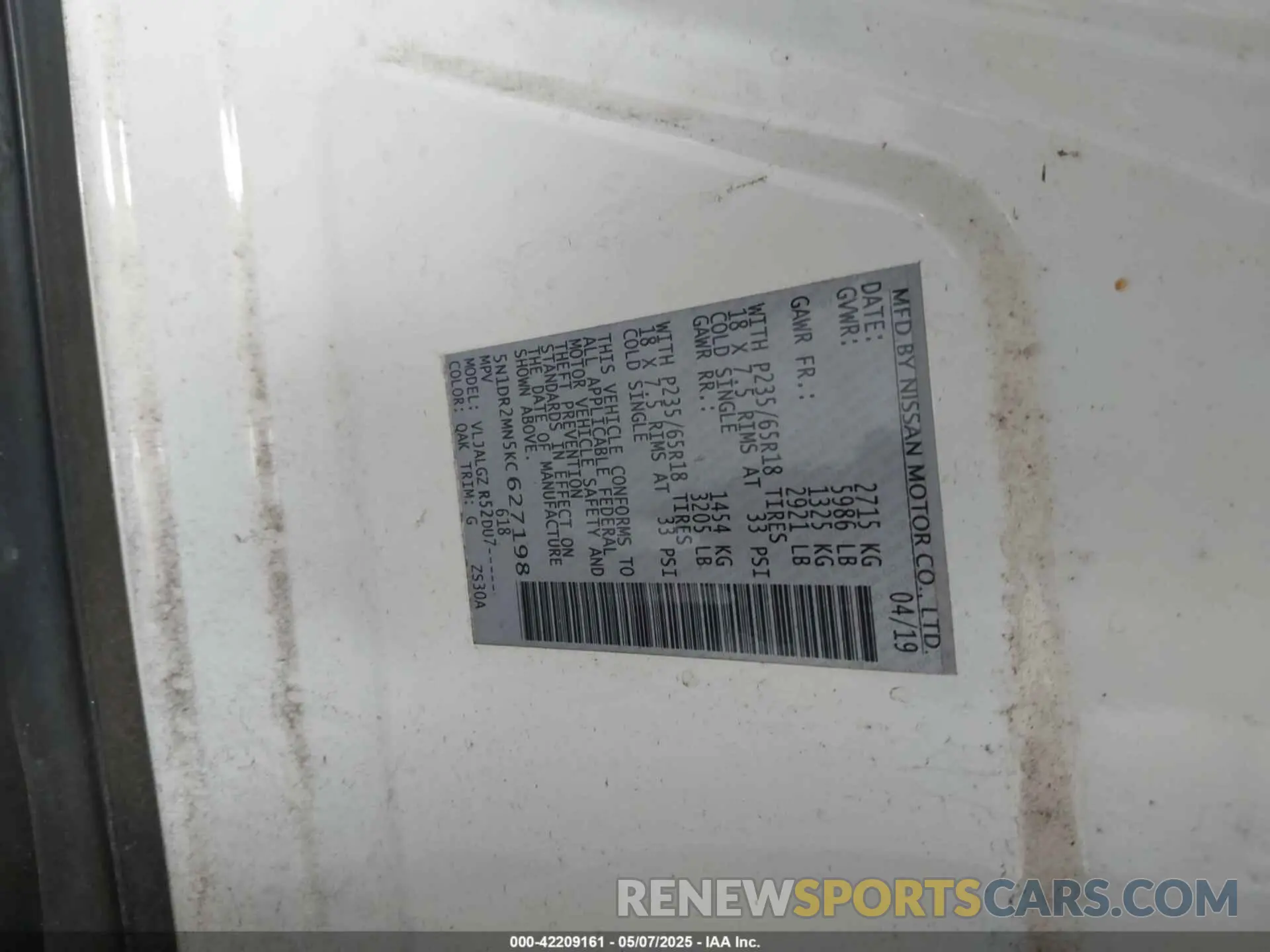 9 Photograph of a damaged car 5N1DR2MN5KC627198 NISSAN PATHFINDER 2019