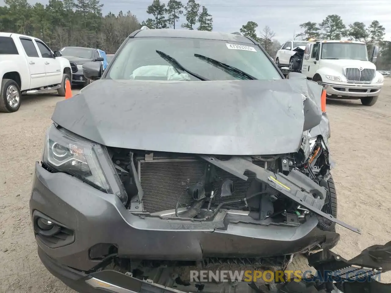 5 Photograph of a damaged car 5N1DR2MN6KC585091 NISSAN PATHFINDER 2019