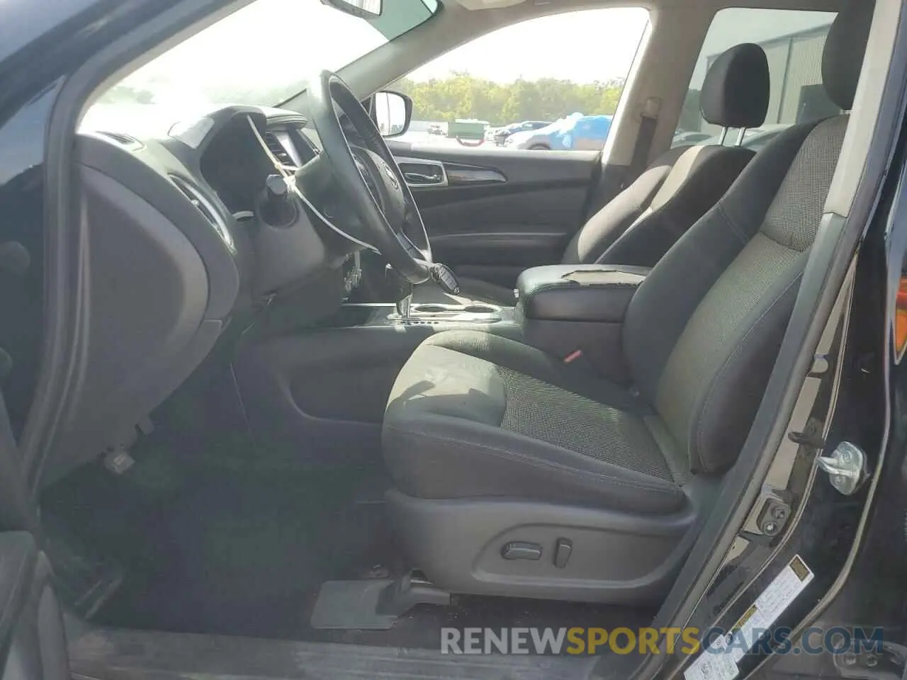 7 Photograph of a damaged car 5N1DR2MN6KC588508 NISSAN PATHFINDER 2019