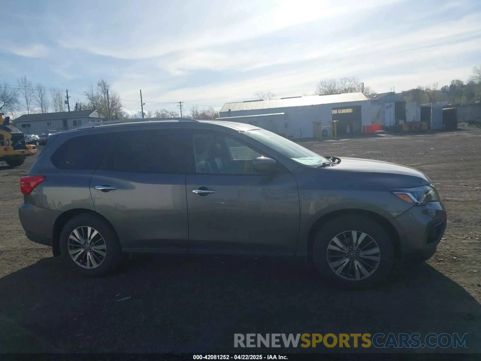 13 Photograph of a damaged car 5N1DR2MN6KC630742 NISSAN PATHFINDER 2019