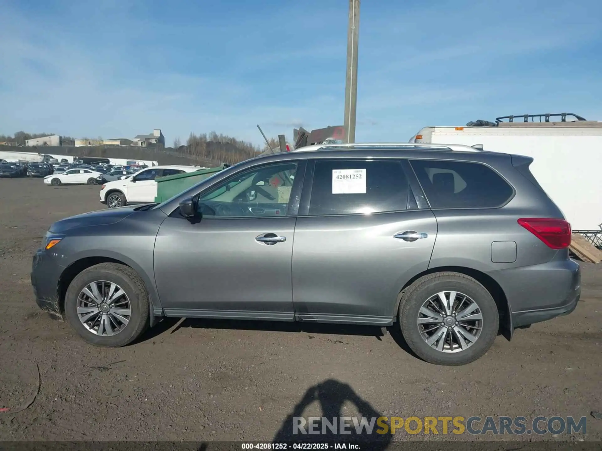 14 Photograph of a damaged car 5N1DR2MN6KC630742 NISSAN PATHFINDER 2019