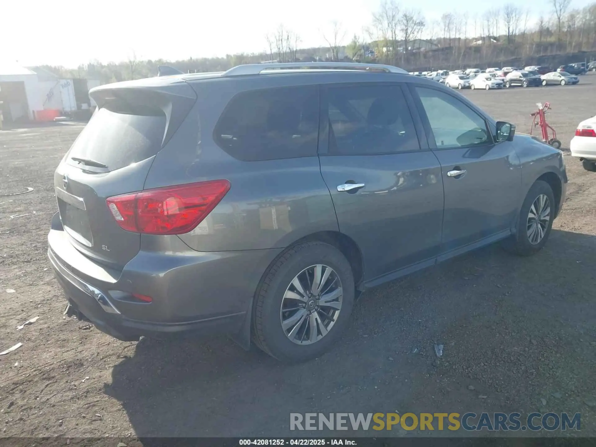 4 Photograph of a damaged car 5N1DR2MN6KC630742 NISSAN PATHFINDER 2019