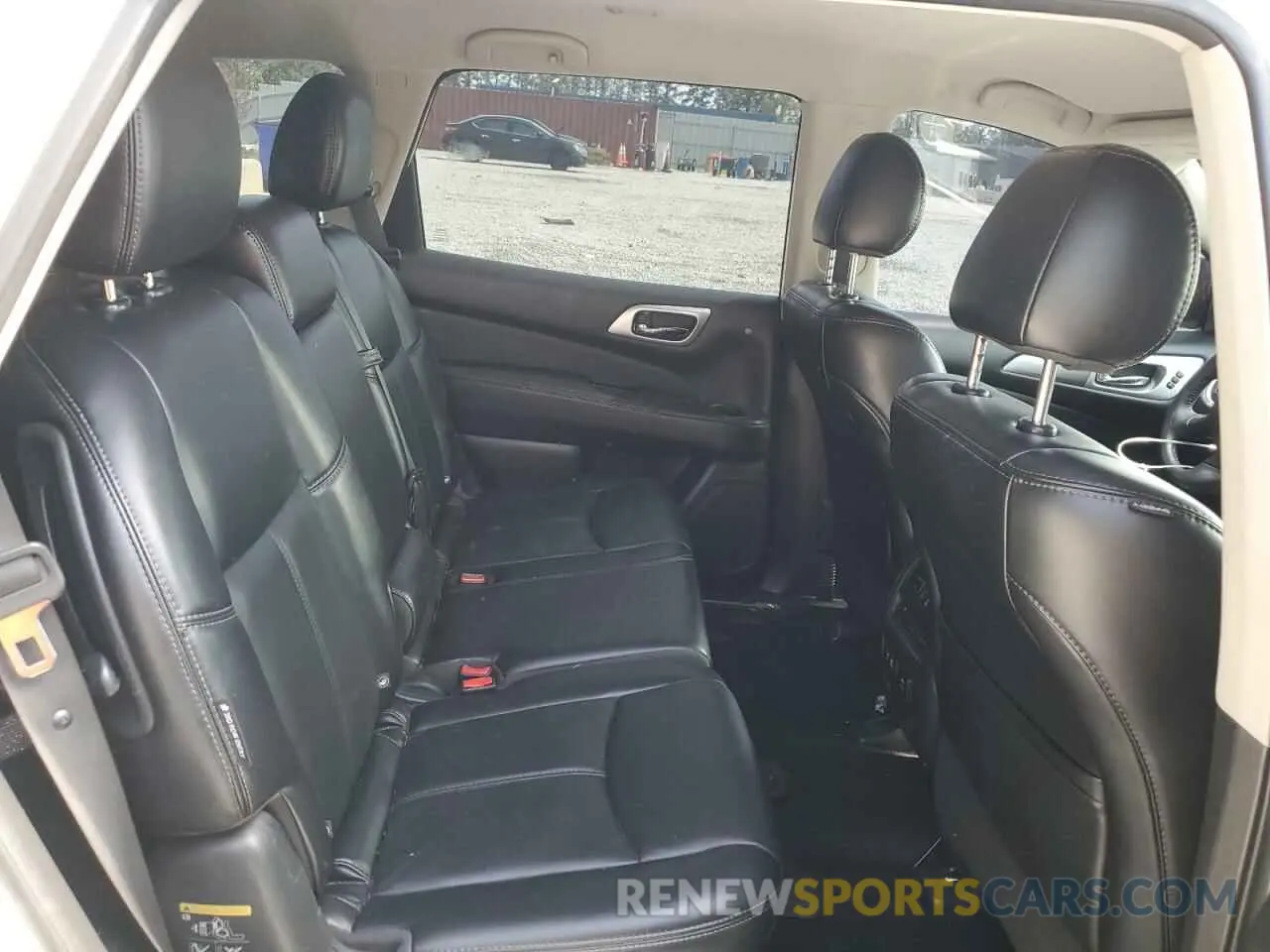 11 Photograph of a damaged car 5N1DR2MN6KC631518 NISSAN PATHFINDER 2019