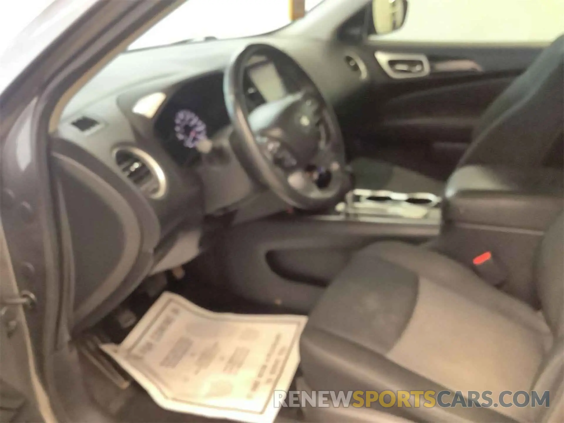 18 Photograph of a damaged car 5N1DR2MN7KC640177 NISSAN PATHFINDER 2019