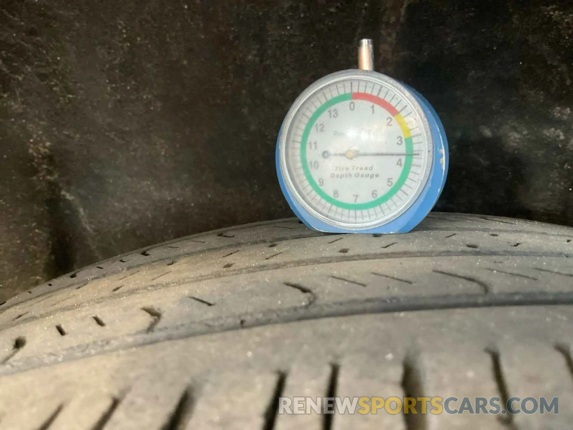 19 Photograph of a damaged car 5N1DR2MN7KC640177 NISSAN PATHFINDER 2019