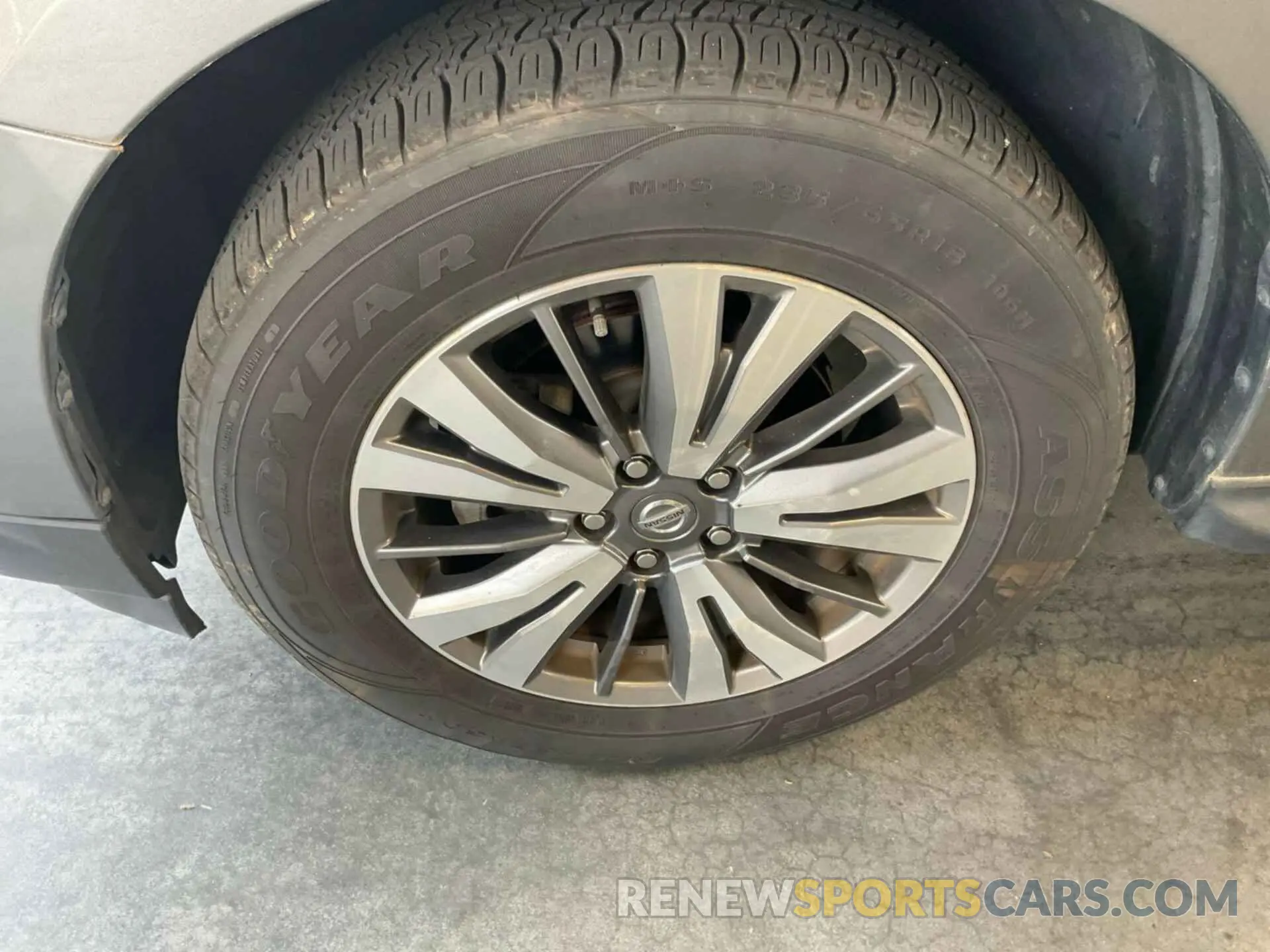 36 Photograph of a damaged car 5N1DR2MN7KC640177 NISSAN PATHFINDER 2019