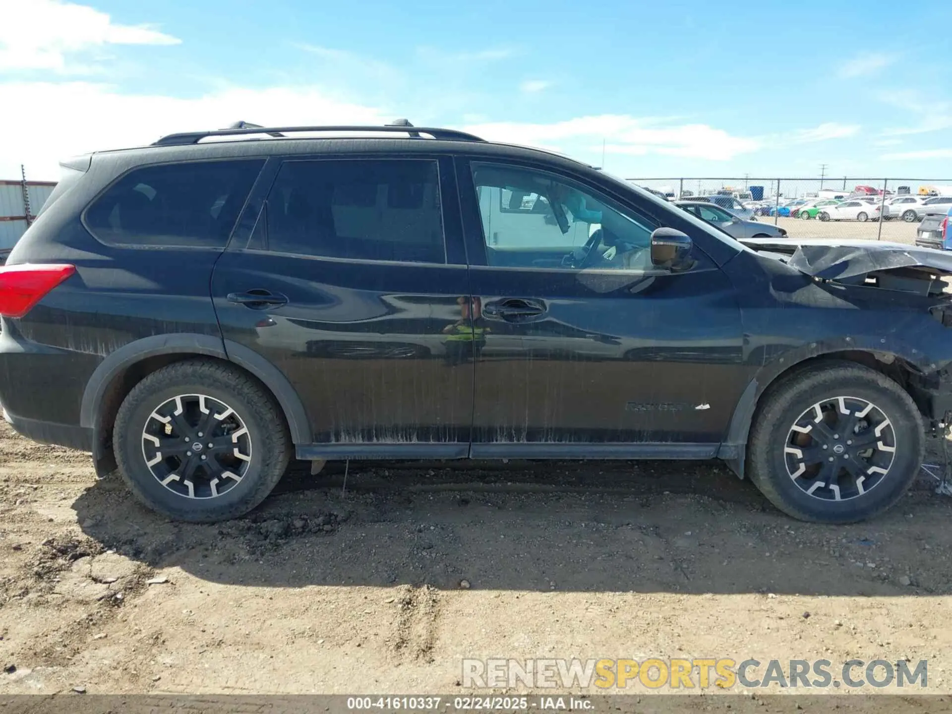 14 Photograph of a damaged car 5N1DR2MN7KC640454 NISSAN PATHFINDER 2019