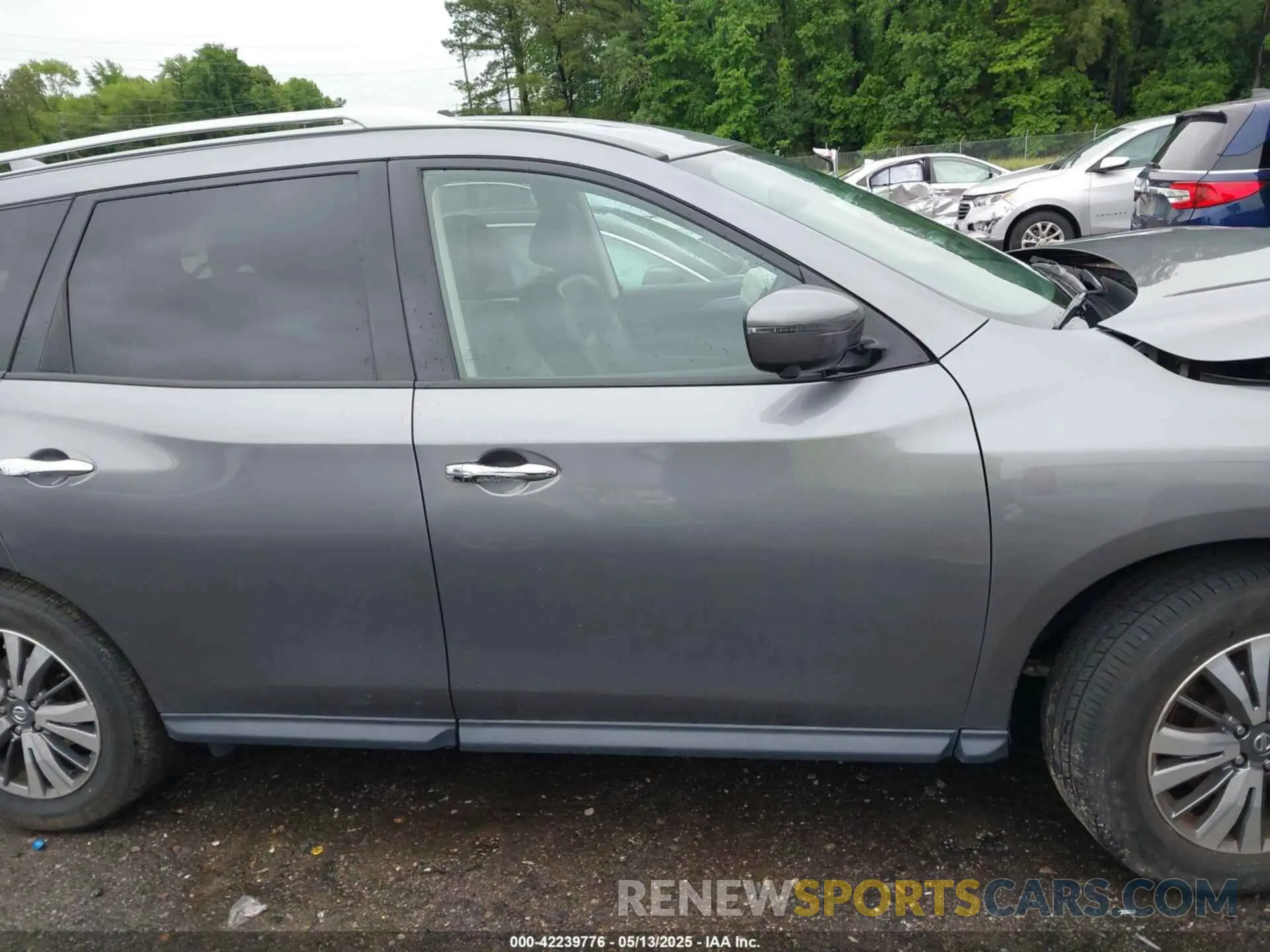 14 Photograph of a damaged car 5N1DR2MN7KC643693 NISSAN PATHFINDER 2019