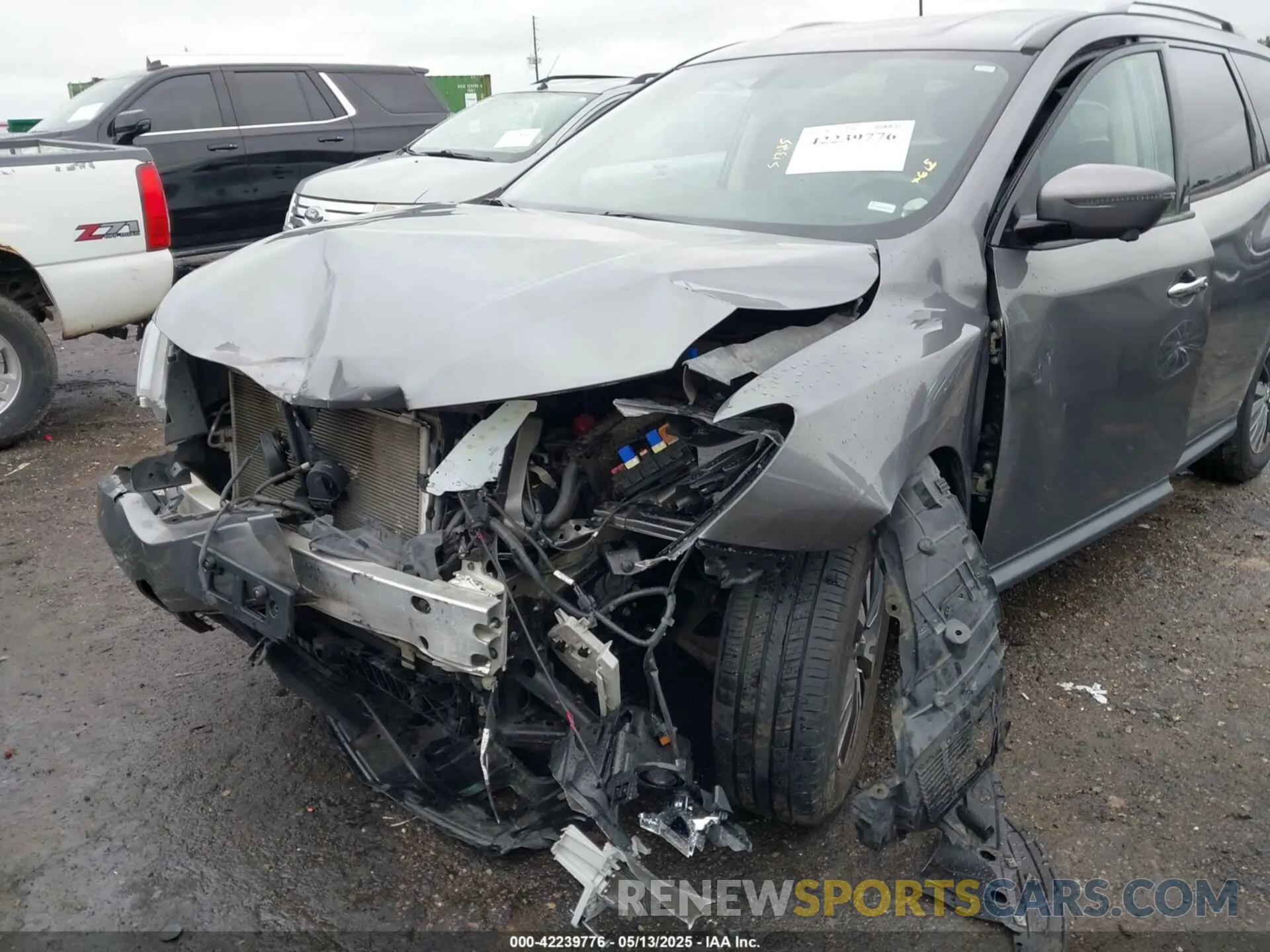 6 Photograph of a damaged car 5N1DR2MN7KC643693 NISSAN PATHFINDER 2019