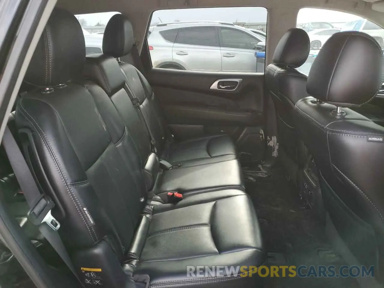11 Photograph of a damaged car 5N1DR2MN8KC612551 NISSAN PATHFINDER 2019