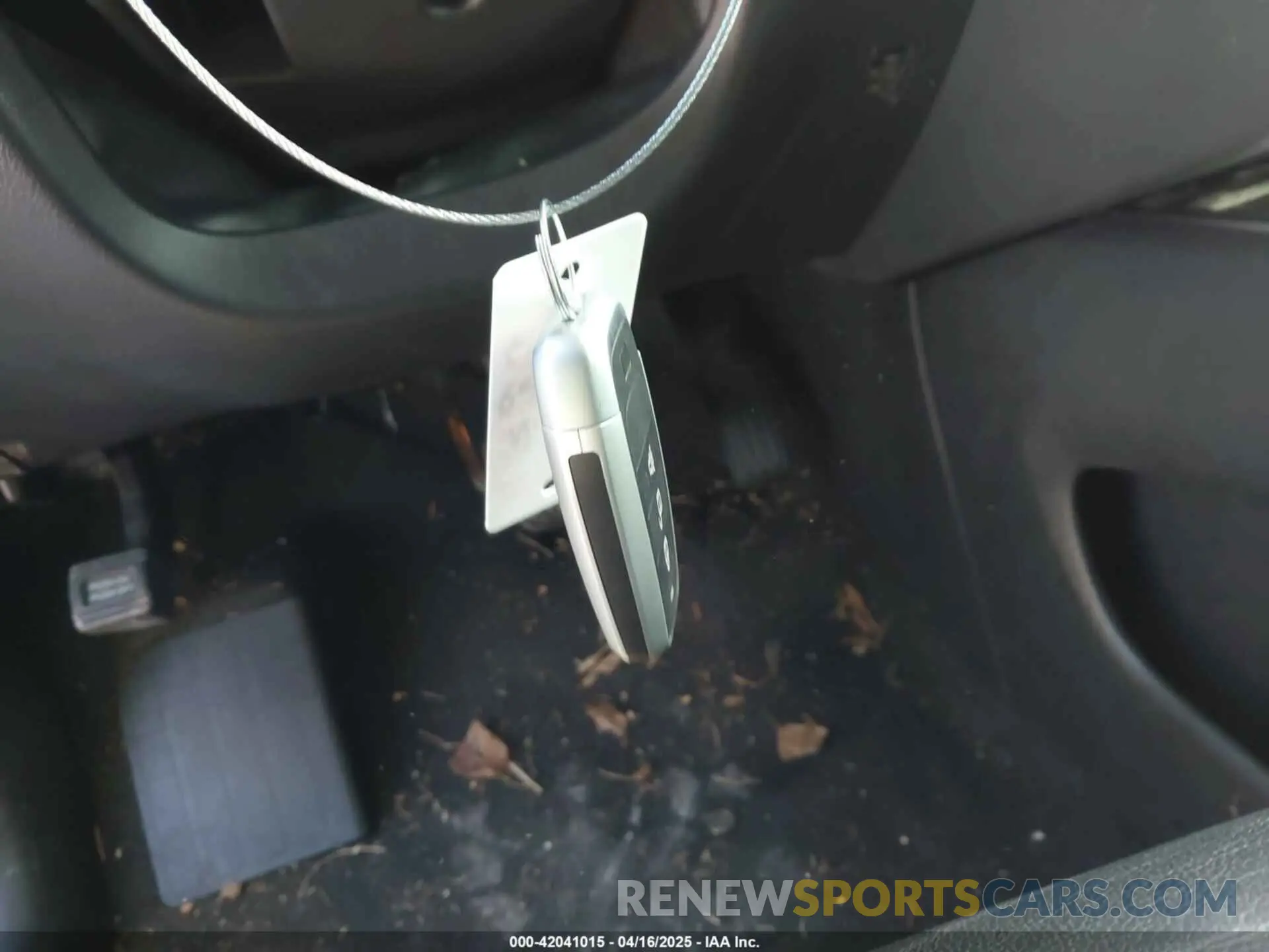 11 Photograph of a damaged car 5N1DR2MN8KC617197 NISSAN PATHFINDER 2019