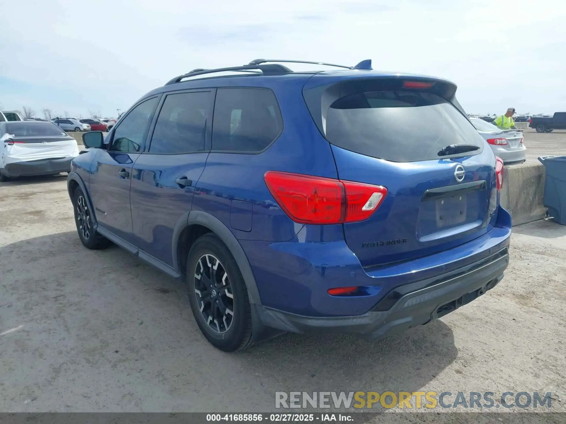 3 Photograph of a damaged car 5N1DR2MN8KC623825 NISSAN PATHFINDER 2019