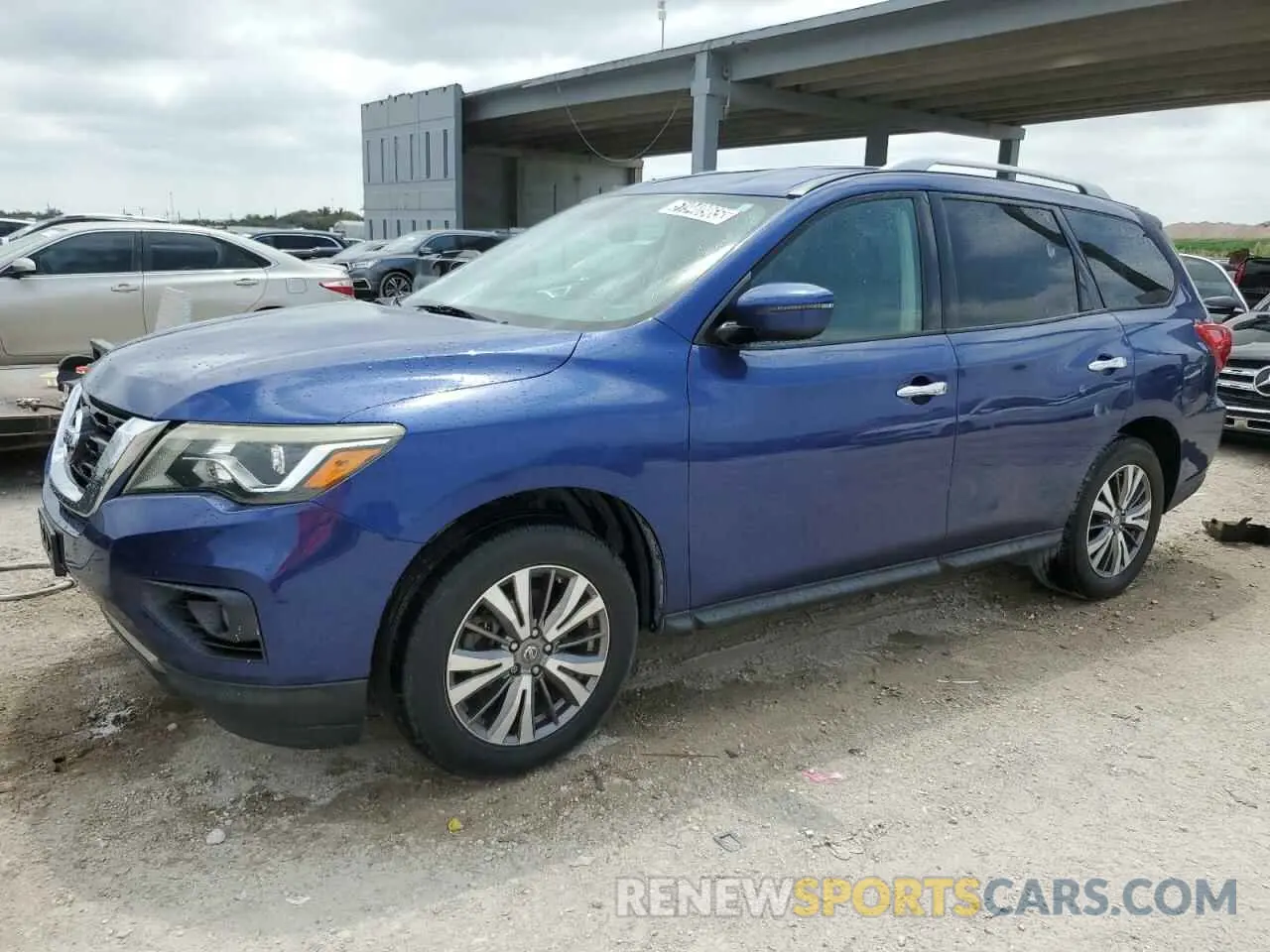 1 Photograph of a damaged car 5N1DR2MN9KC579849 NISSAN PATHFINDER 2019
