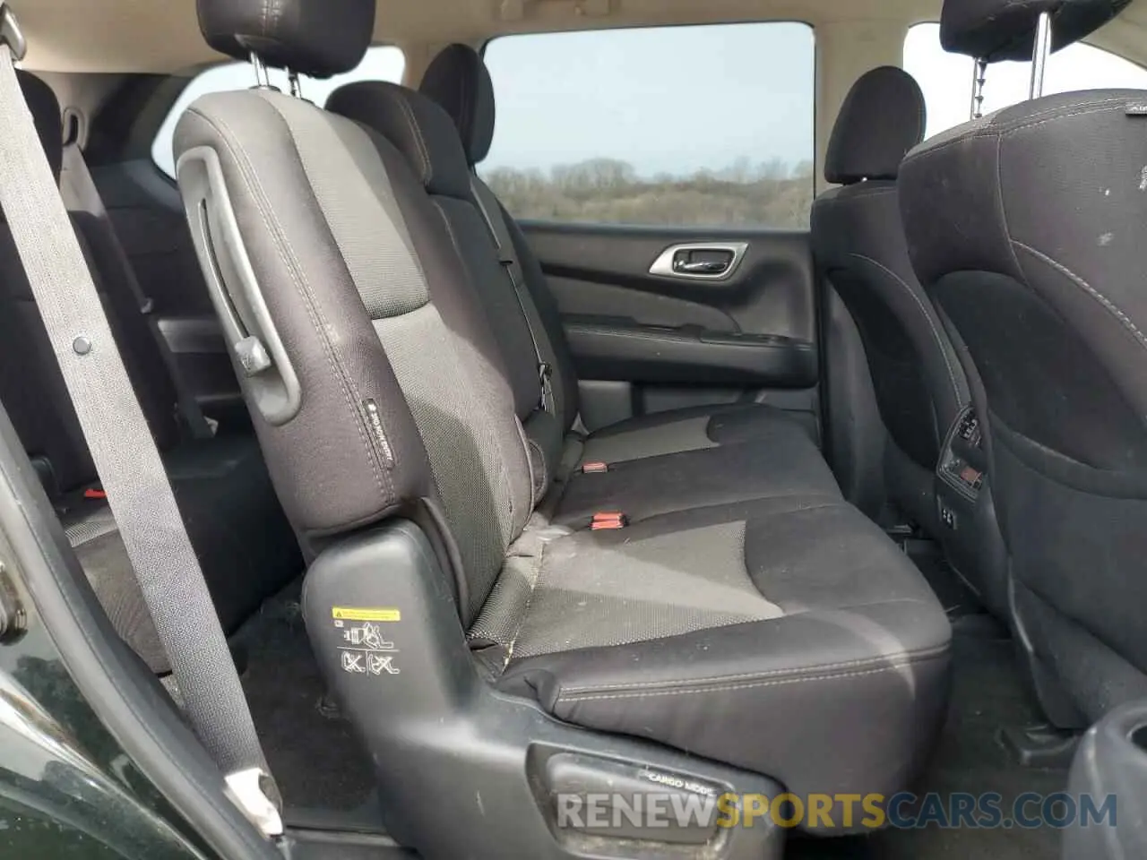 11 Photograph of a damaged car 5N1DR2MN9KC620433 NISSAN PATHFINDER 2019
