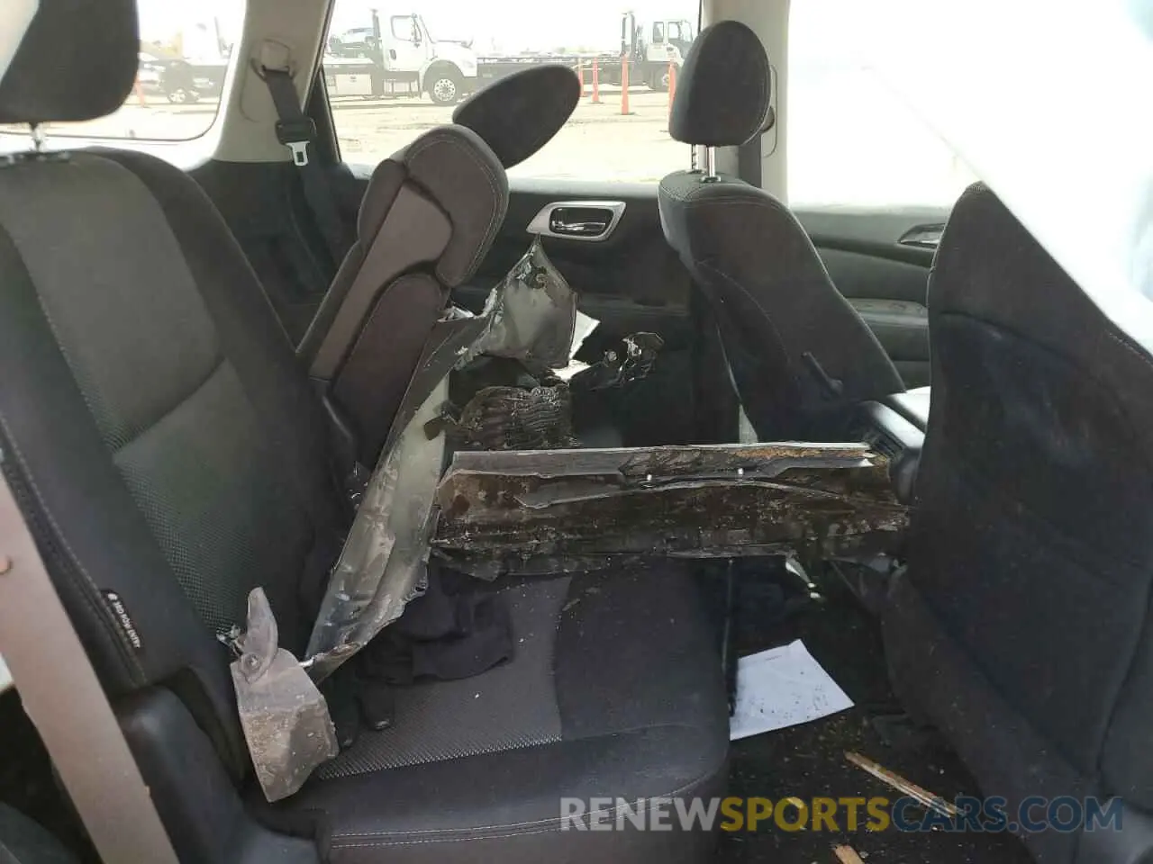 11 Photograph of a damaged car 5N1DR2AM2LC642044 NISSAN PATHFINDER 2020