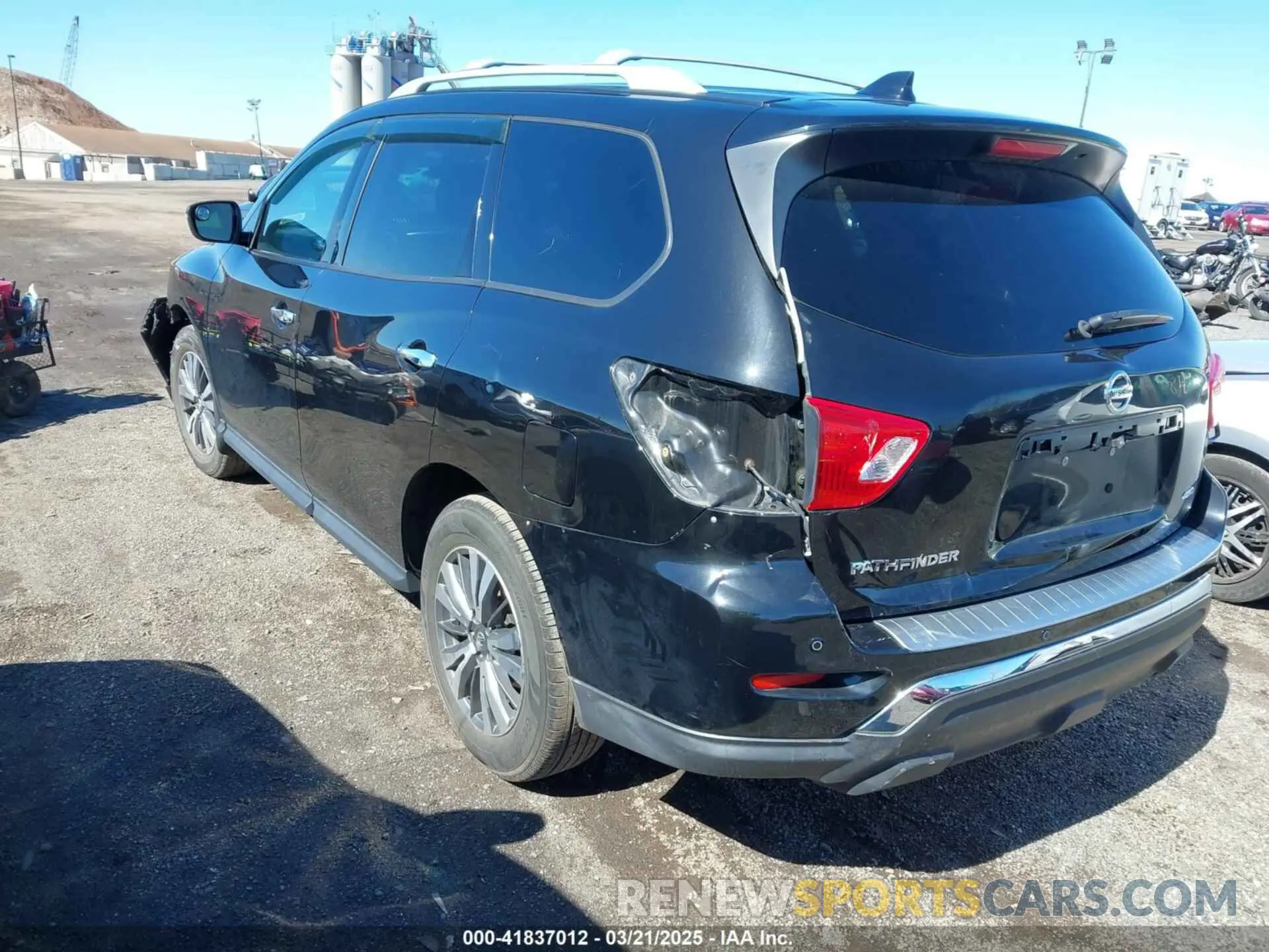 3 Photograph of a damaged car 5N1DR2AM3LC628413 NISSAN PATHFINDER 2020