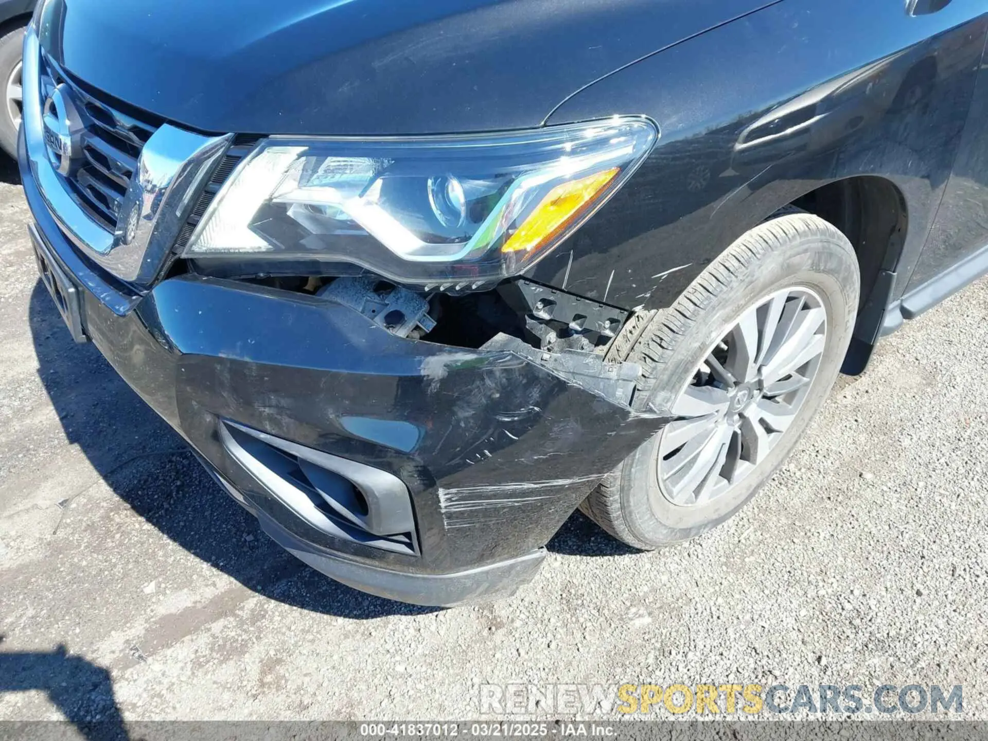 6 Photograph of a damaged car 5N1DR2AM3LC628413 NISSAN PATHFINDER 2020