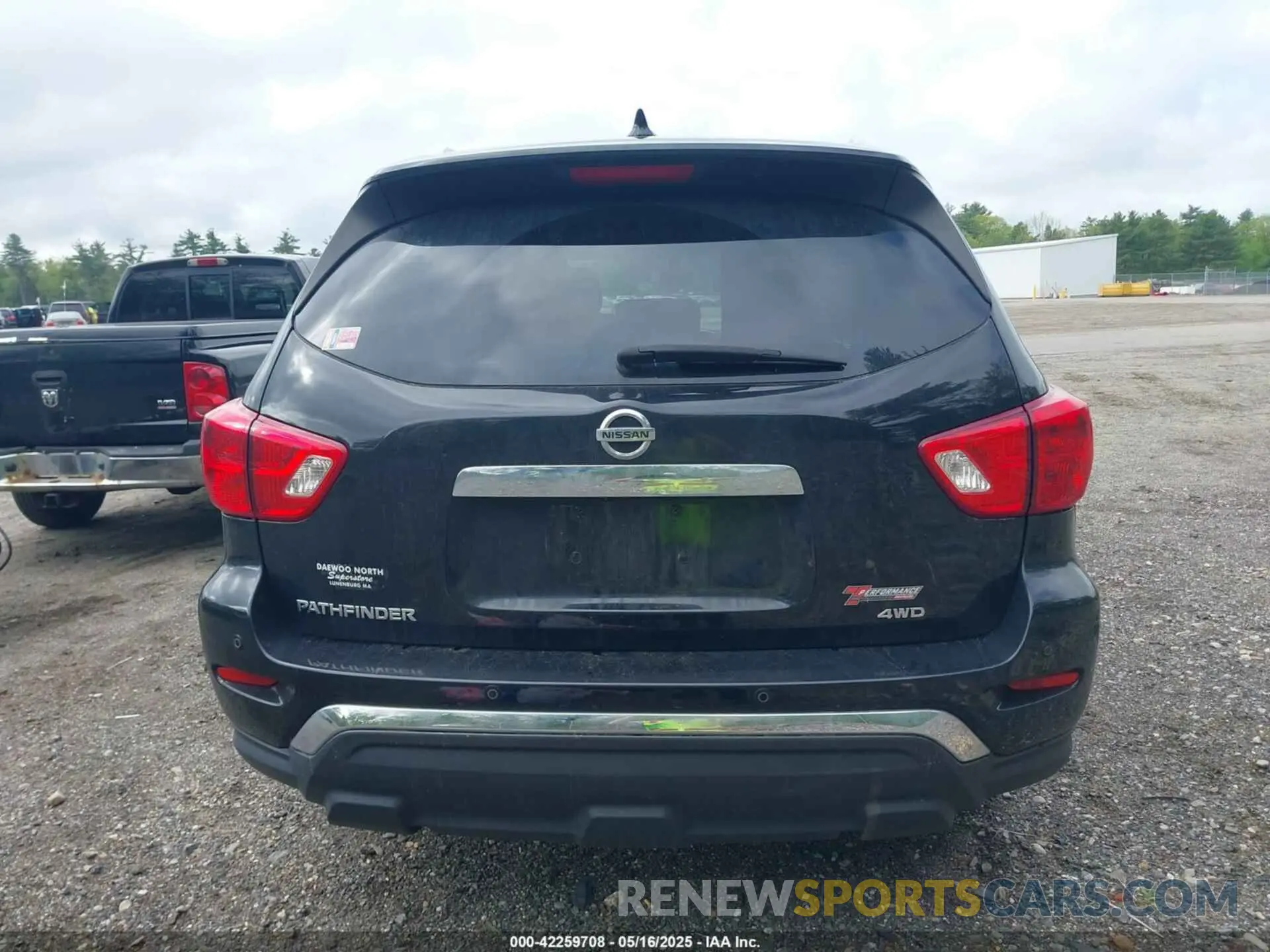 16 Photograph of a damaged car 5N1DR2AM5LC585886 NISSAN PATHFINDER 2020
