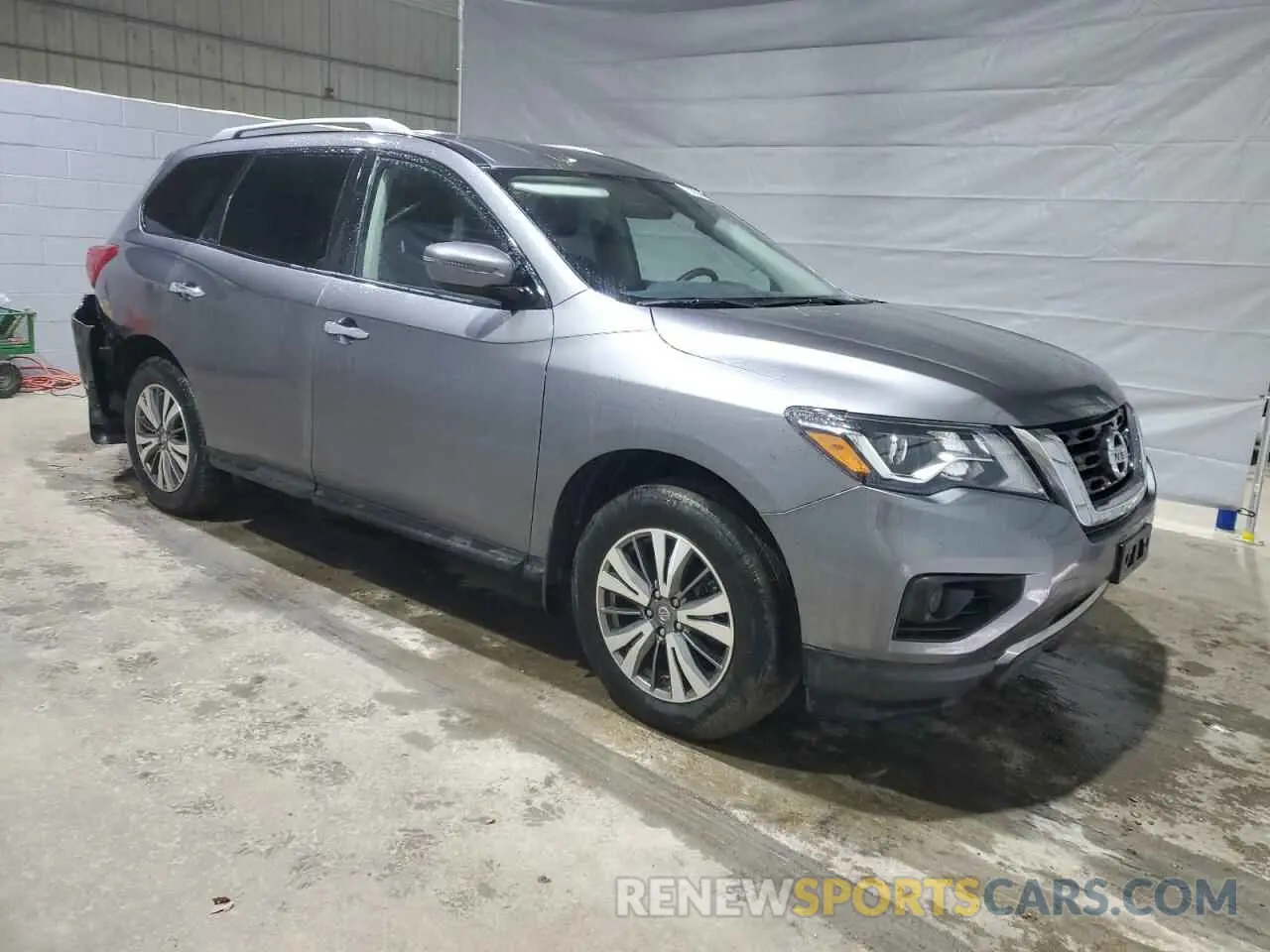 4 Photograph of a damaged car 5N1DR2AM6LC636330 NISSAN PATHFINDER 2020