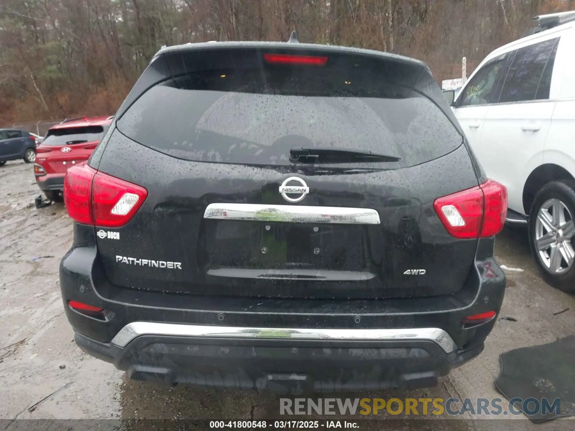 17 Photograph of a damaged car 5N1DR2AM7LC577997 NISSAN PATHFINDER 2020